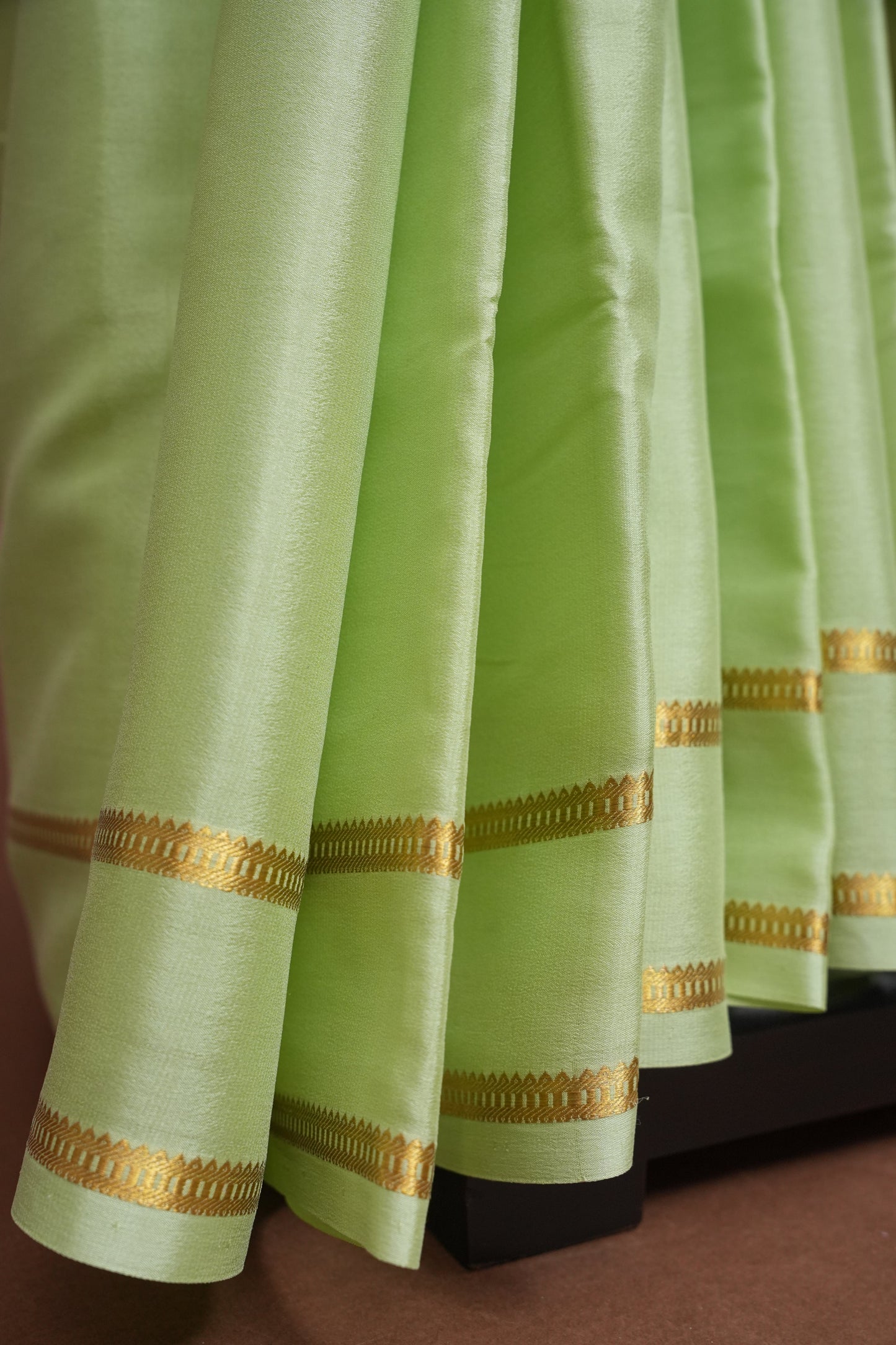 Plain Pure Crepe Mysore Silk Saree in Pistachio Green With Self Retta Pet Border