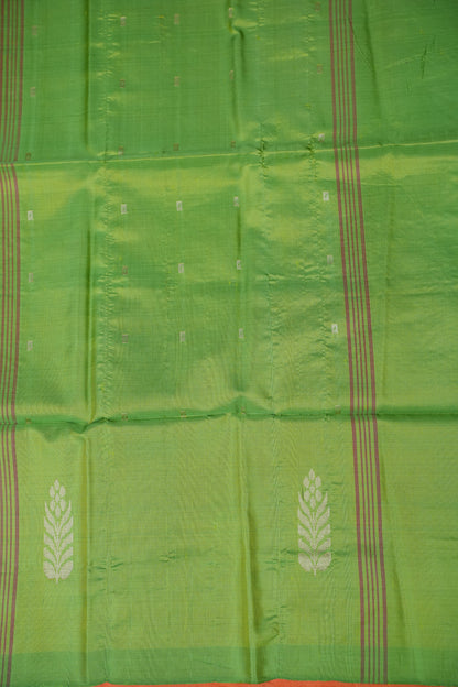Handwoven Vegan Banana Pith Saree – Coral Orange & Parrot Green Dual-Tone Elegance
