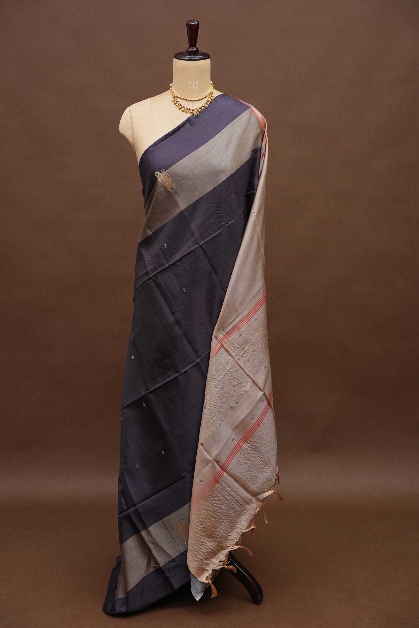 Handwoven Vegan Banana Pith Saree – Midnight Blue & Ivory White with Traditional Motifs