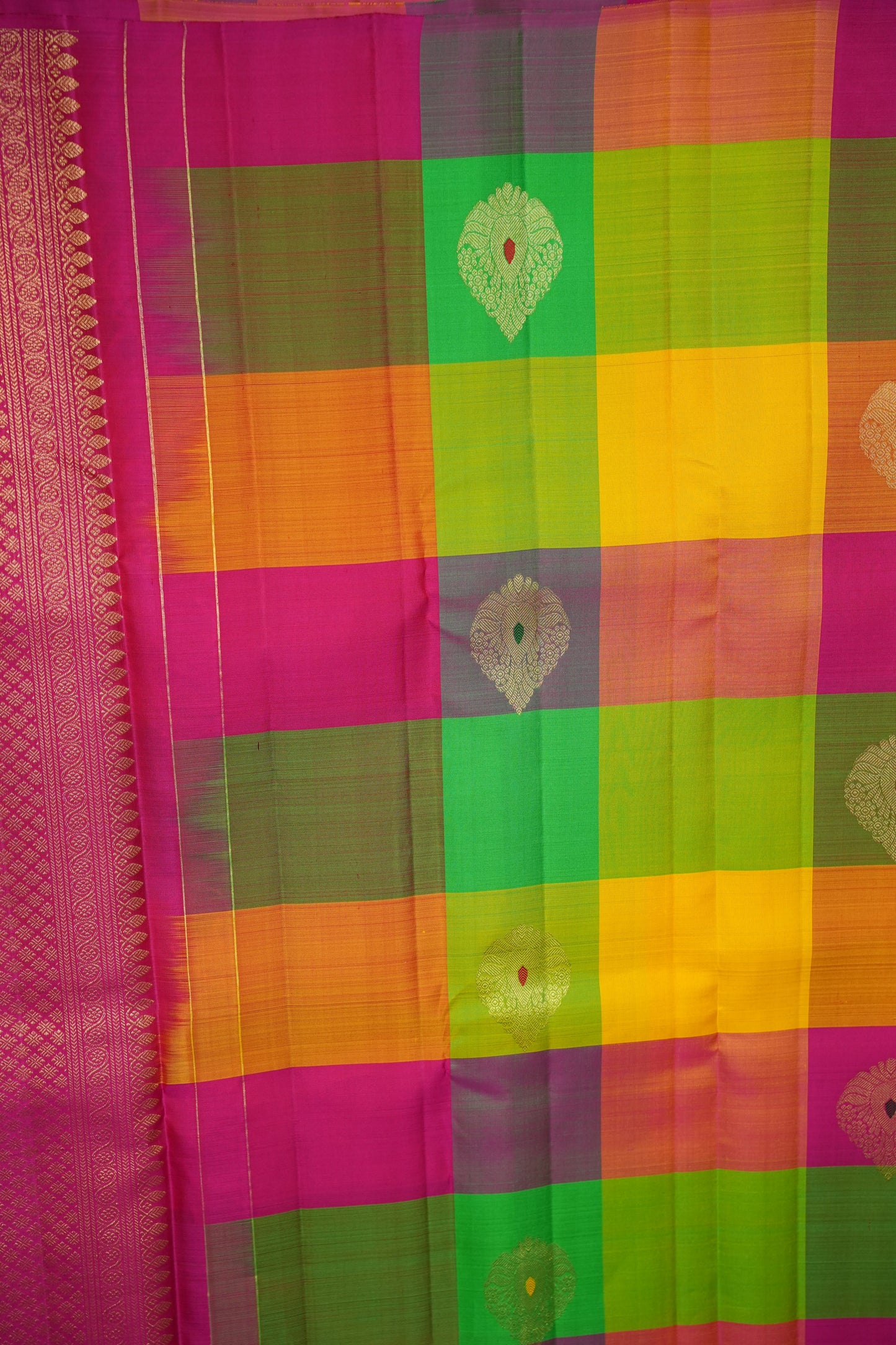 PURE KANCHIPURAM SILK PALLAM PALUM KATTAM SAREE – MULTICOLOUR CHECKS WITH PINK PALLU | SILK MARK CERTIFIED