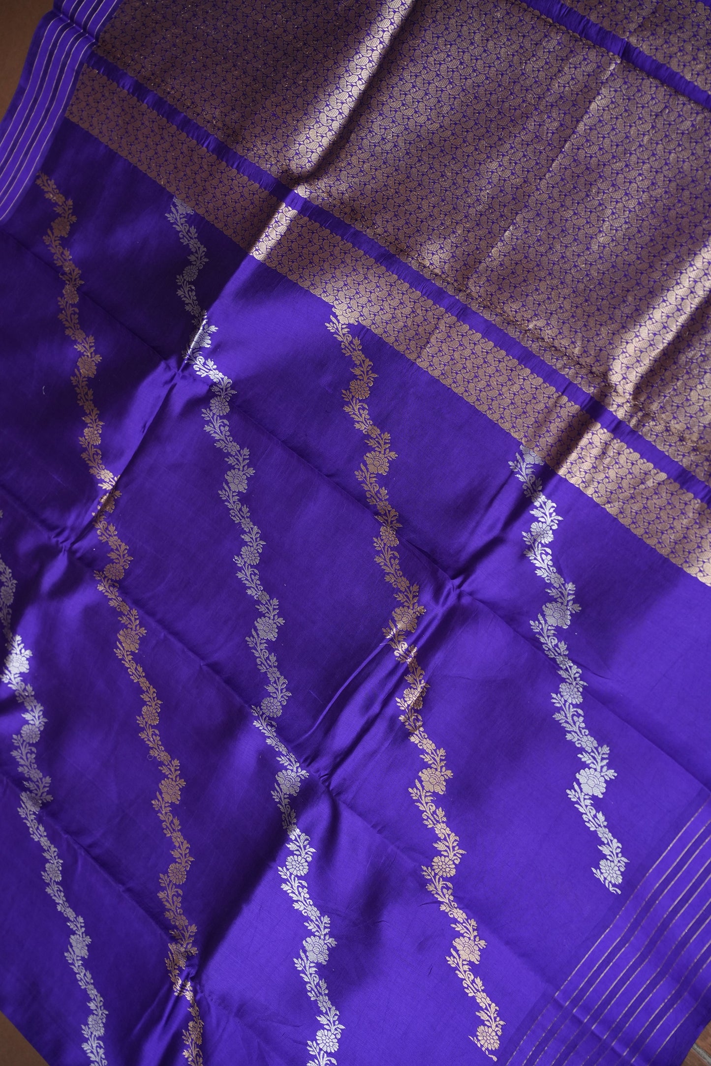 Pure Mango Silk Saree – Regal Violet with Floral Zari Vines & Rich Gold Zari Pallu