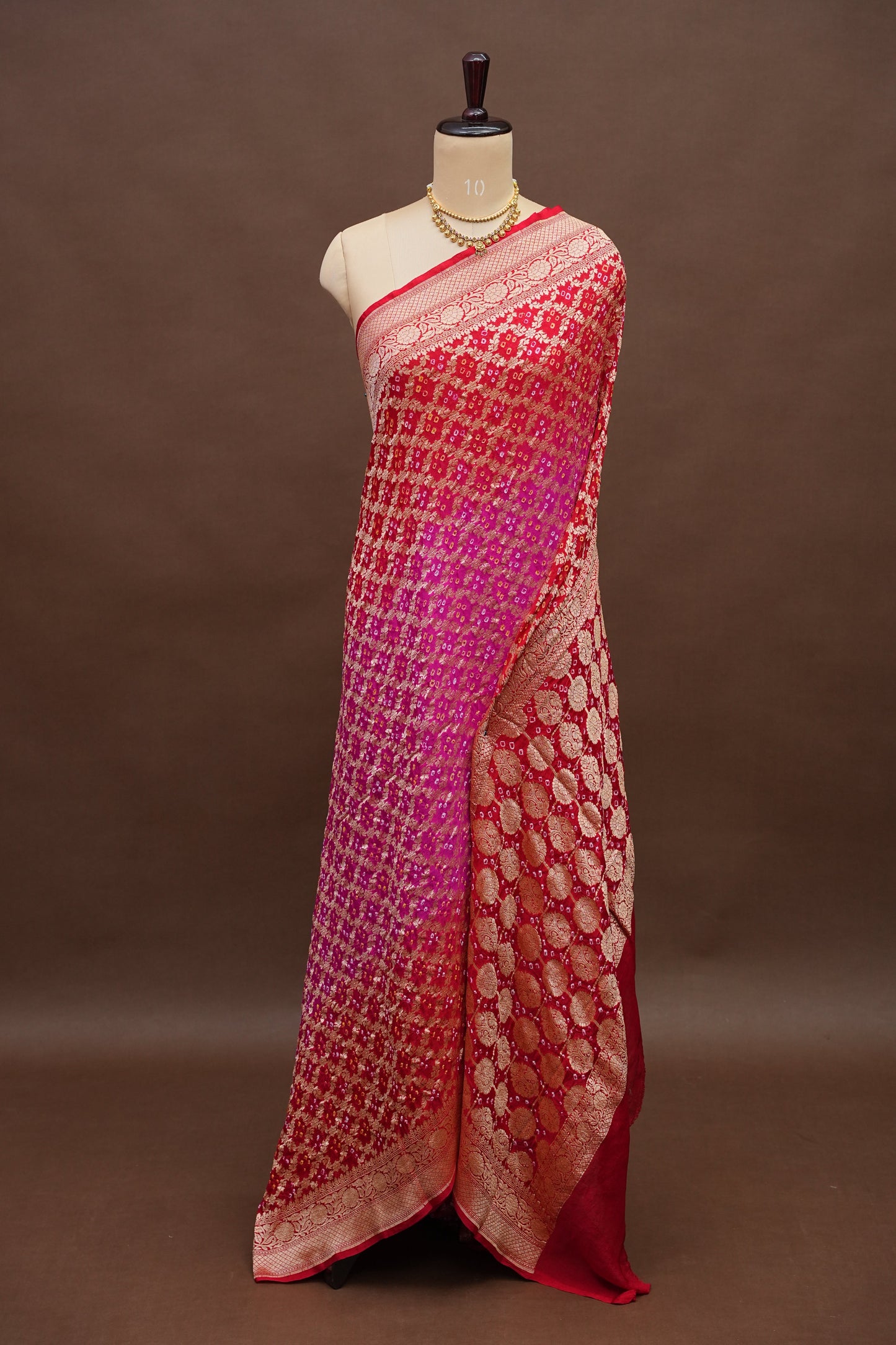 Red & Hot Pink Ombre-Pure Georgette Handloom Banaras Neem Zari Bandhej Saree.