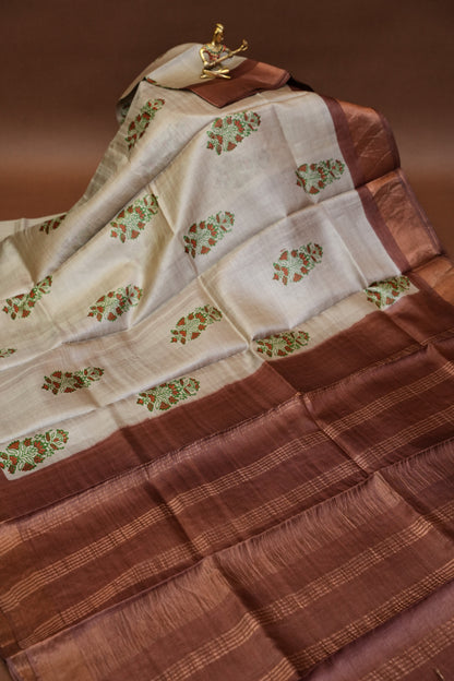 Floral Printed Pure Tussar Silk Saree-Half white|Silk Mark Certificate