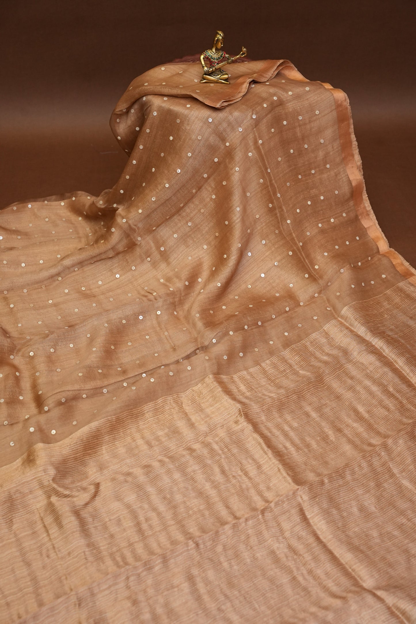Warm Sand Beige Pure Muslin Pure Silk Saree|Silk Mark Certified