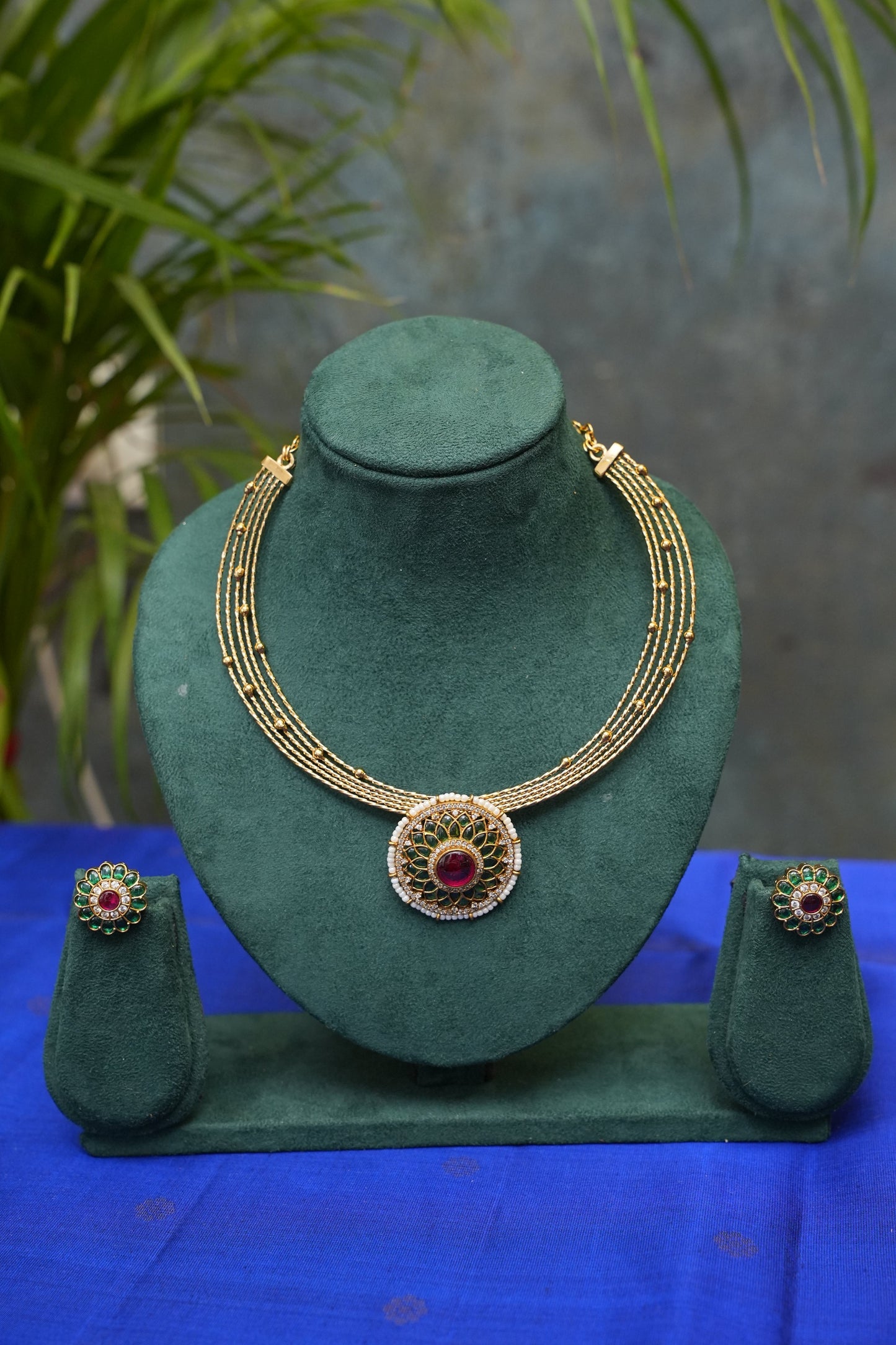 Antique Gold Plated Statement Choker Necklace Set with Floral Pendant