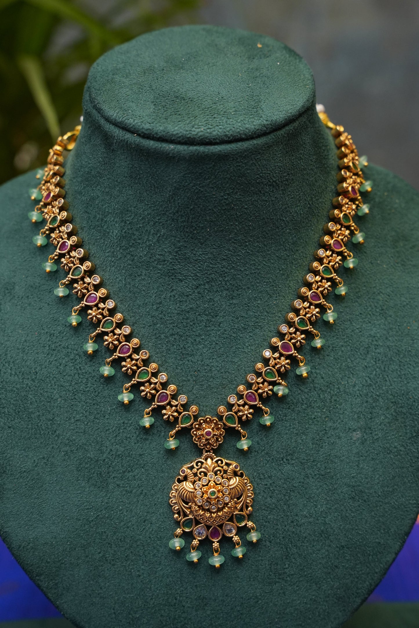 Antique Gold-Plated Temple Necklace Set