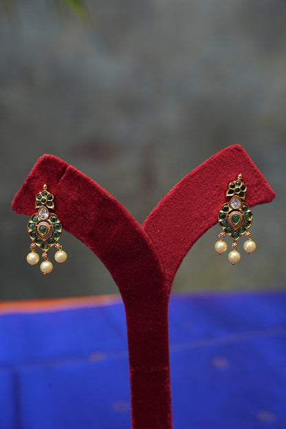 Antique Gold-Plated Emerald Stone Temple Jewellery Set
