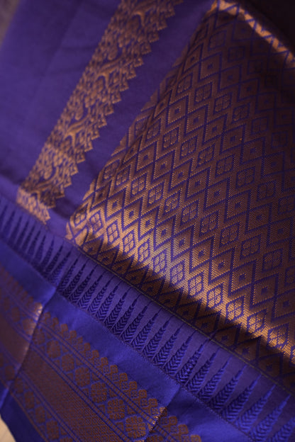 Gadwal Cotton Saree - Beige & Royal Blue