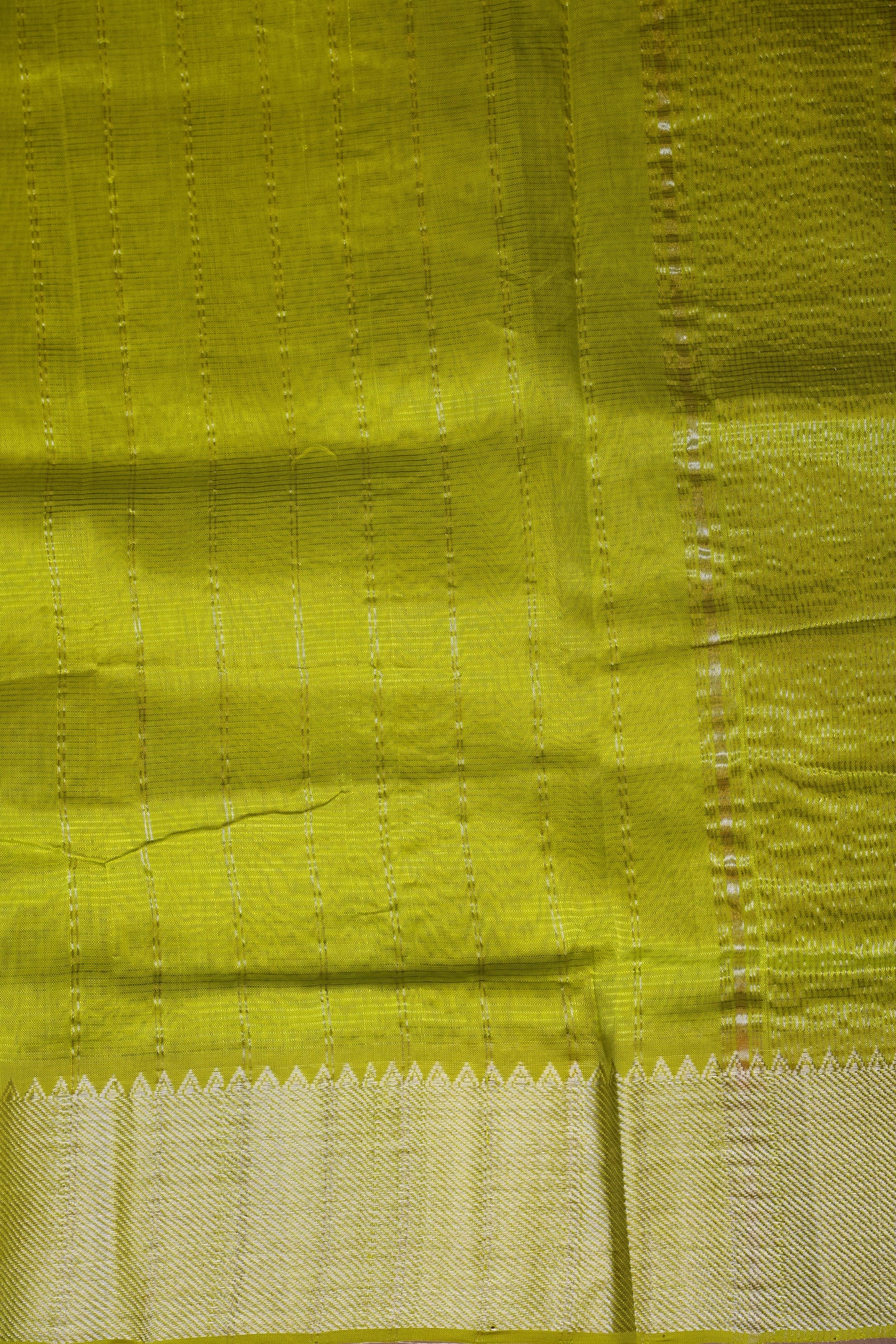 Mangalagiri Silk Cotton Saree - Parrot Green