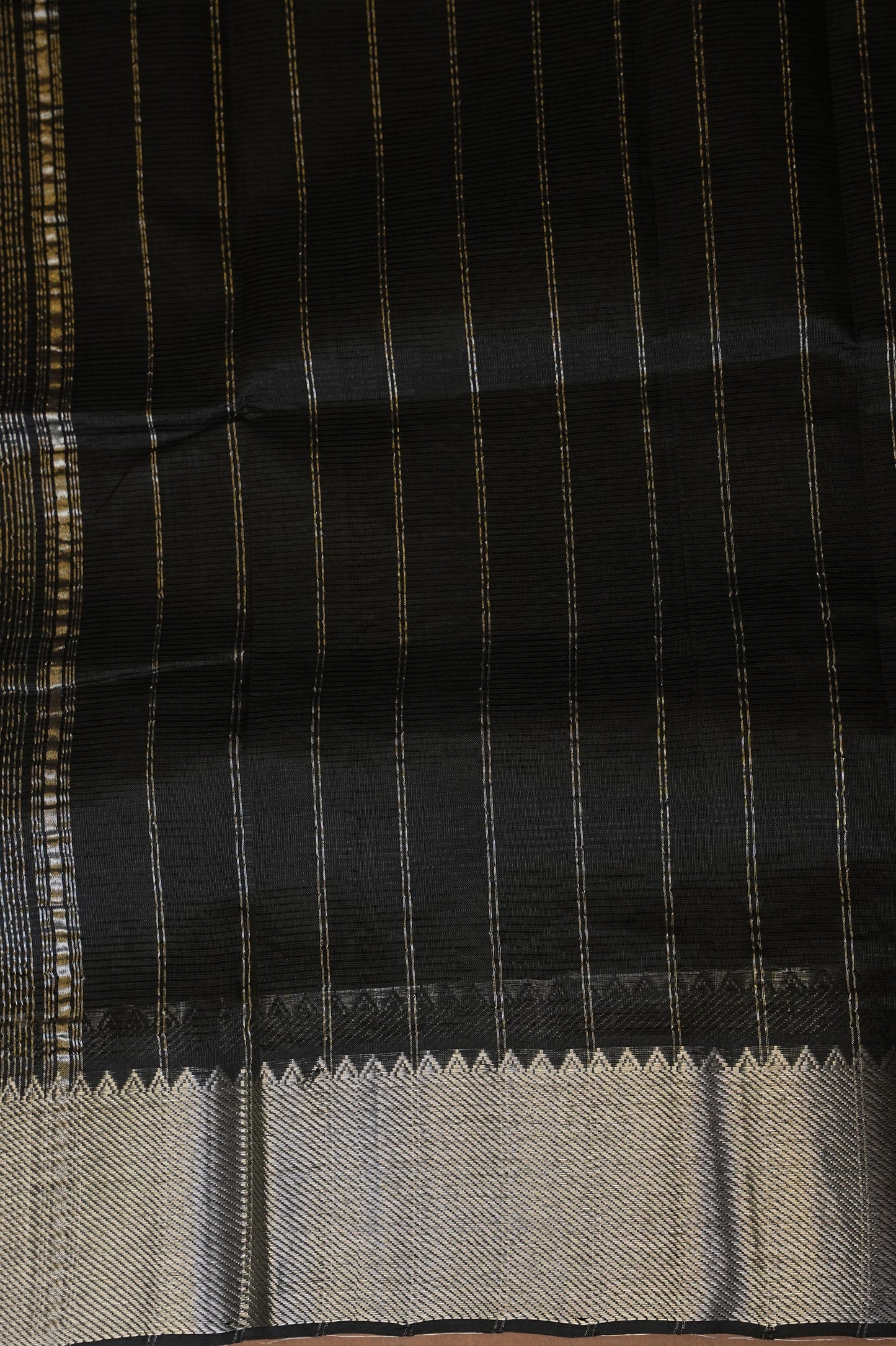 Mangalagiri Silk Cotton Saree - Classic Black