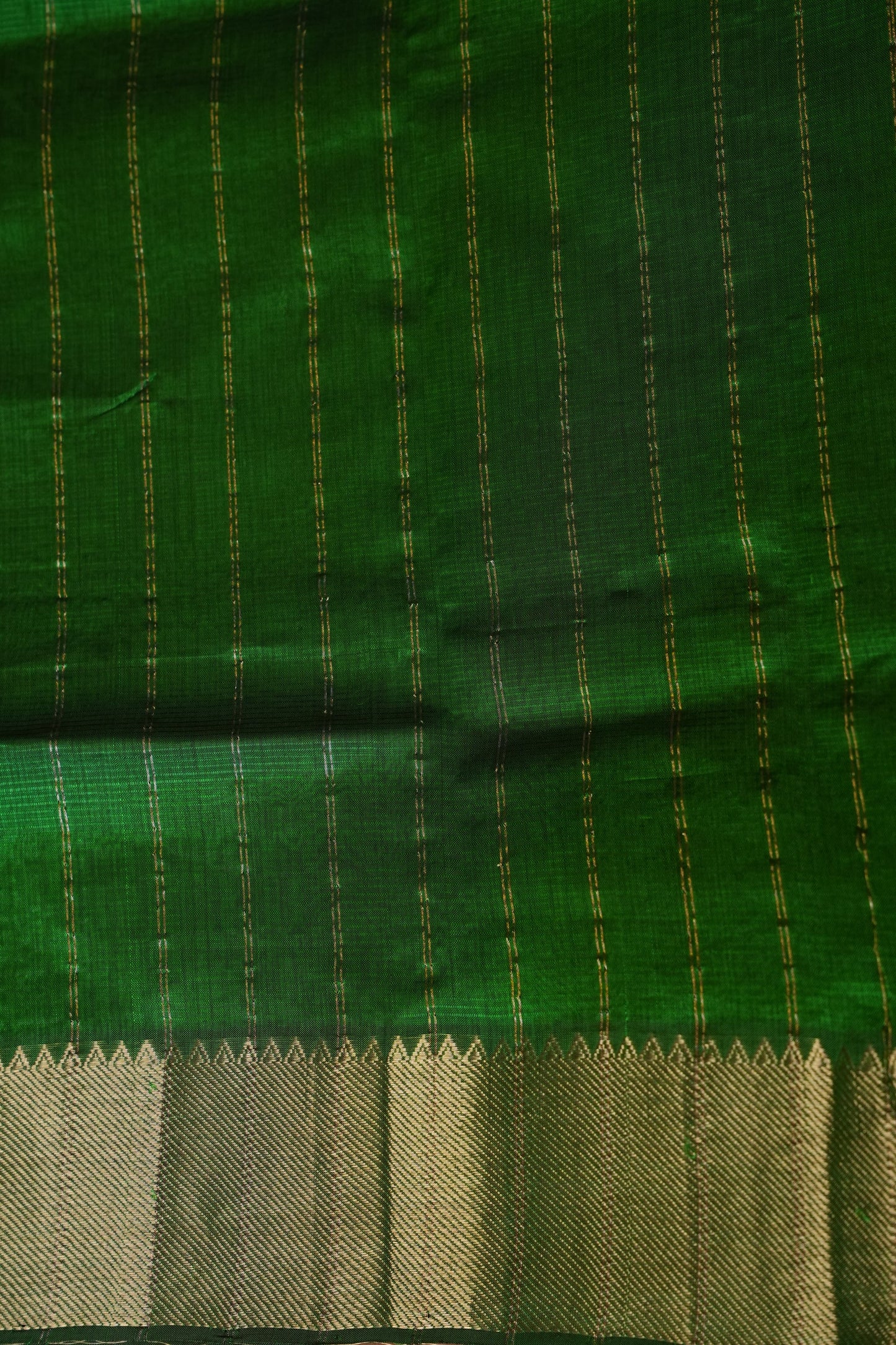 Mangalagiri Silk Cotton Saree - Rich Emerald Green