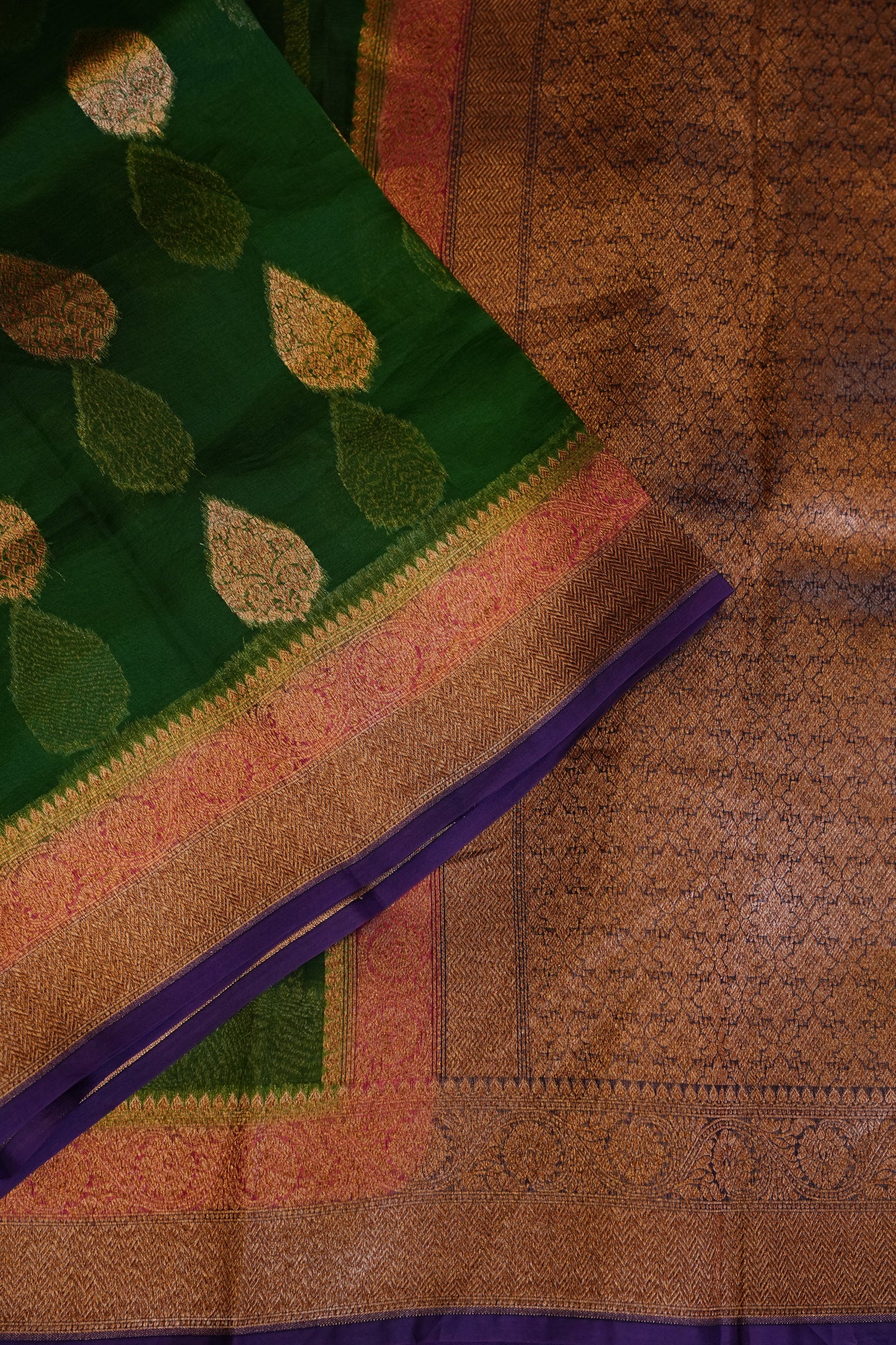 Pure Banarasi Organza(Kora) Silk Handloom Saree with Antique Zari Buttas & Border – Emerald Green with Pink & Purple | Silk Mark Certified