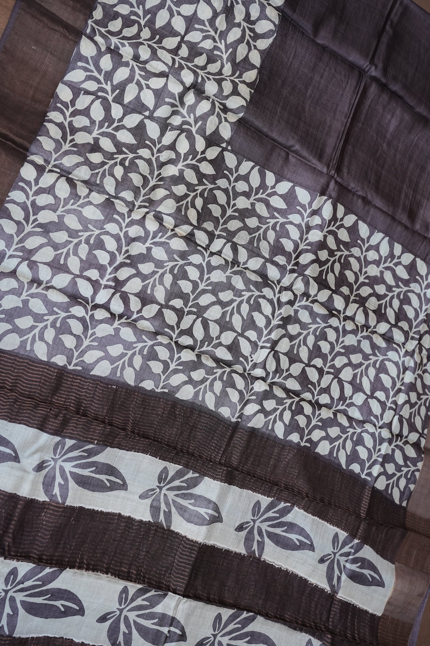 Pure Tussar Silk Saree in Choclate brown and White Floral Vines|Silk Mark Certified