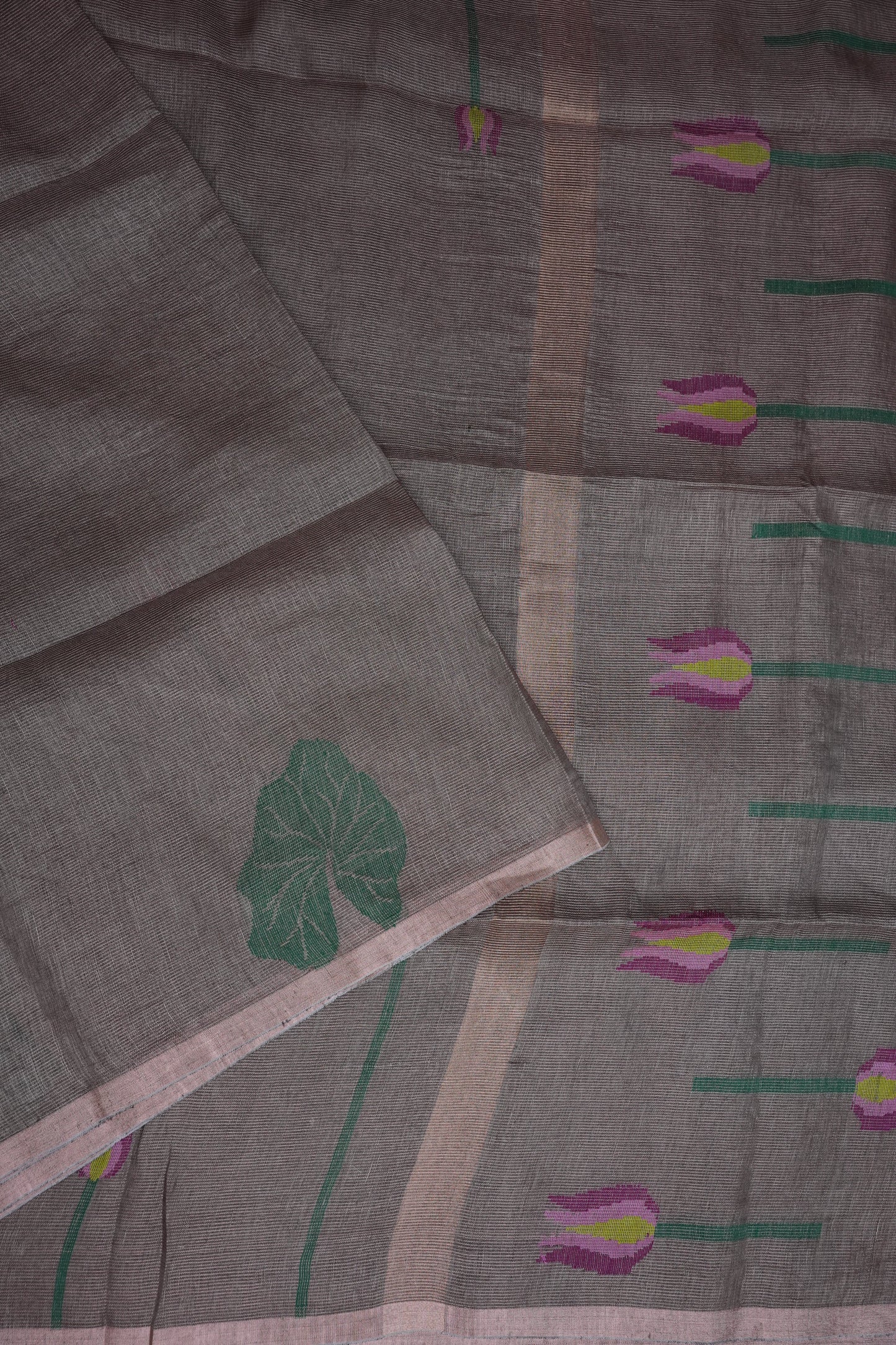 Pure Silk Linen Tissue Handwoven Jamdani Saree – sand dune with Lotus Motifs