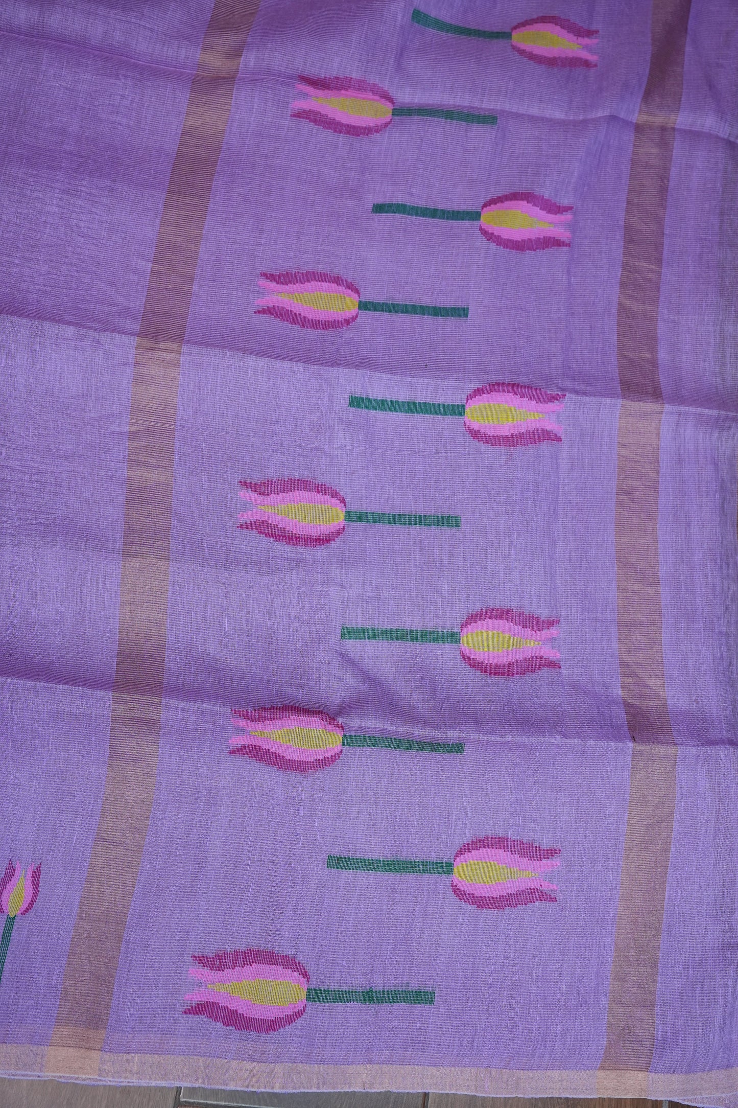 Pure Silk Linen Tissue Handwoven Jamdani Saree – Lavender with Floral Jamdani Weaving