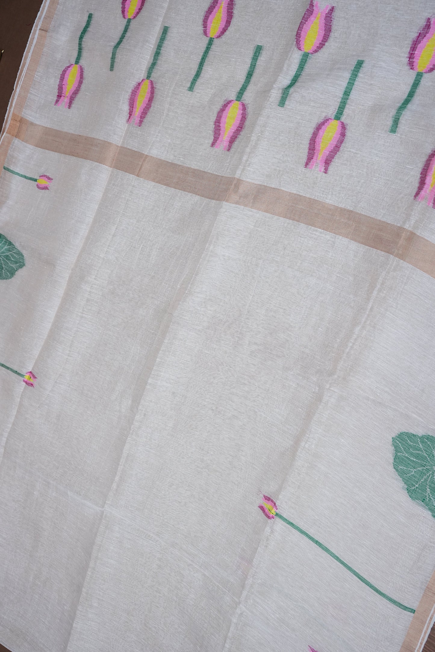 Pure Silk Linen Tissue Handwoven Jamdani Saree – Ivory White with Lotus Motifs