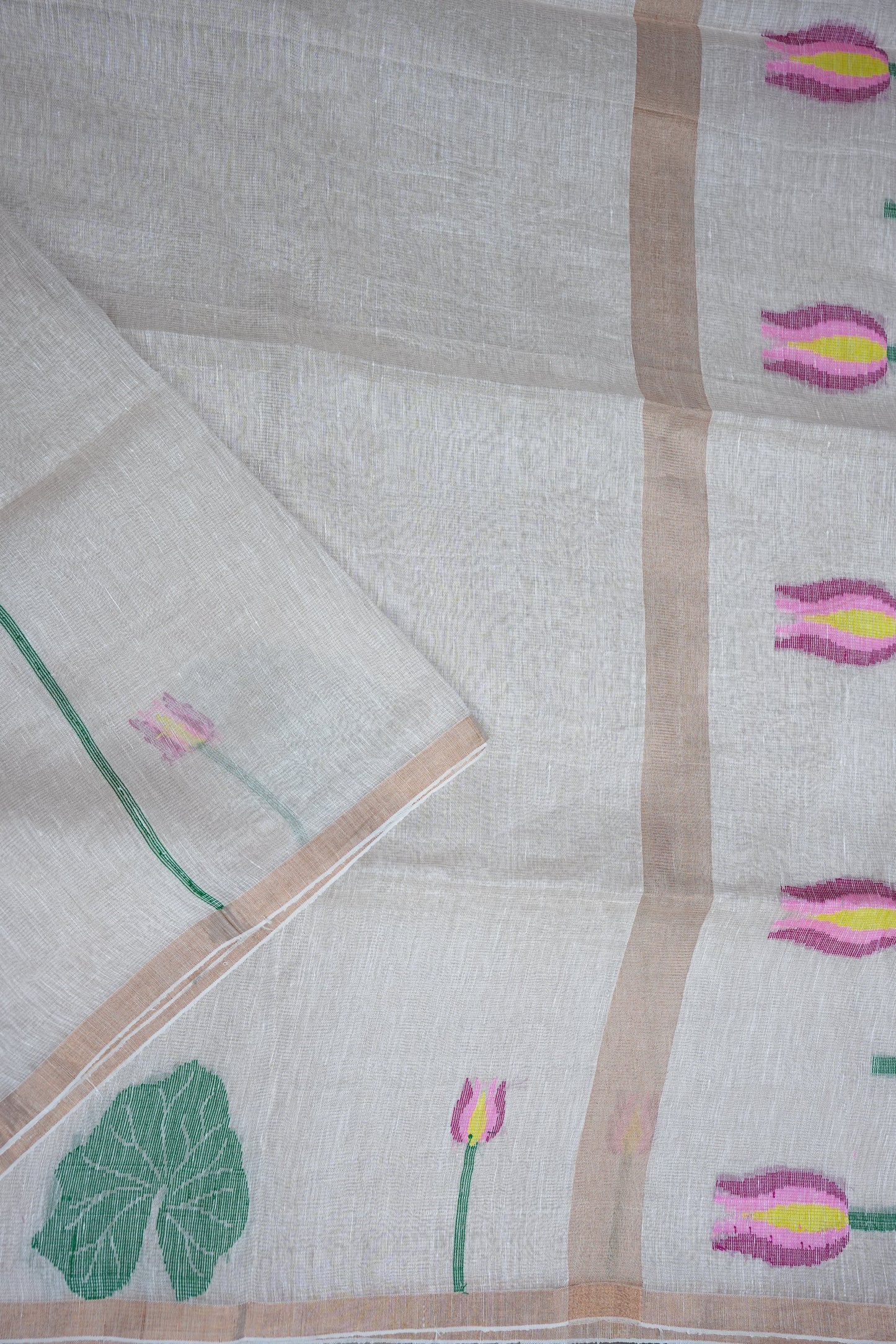 Pure Silk Linen Tissue Handwoven Jamdani Saree – Ivory White with Lotus Motifs