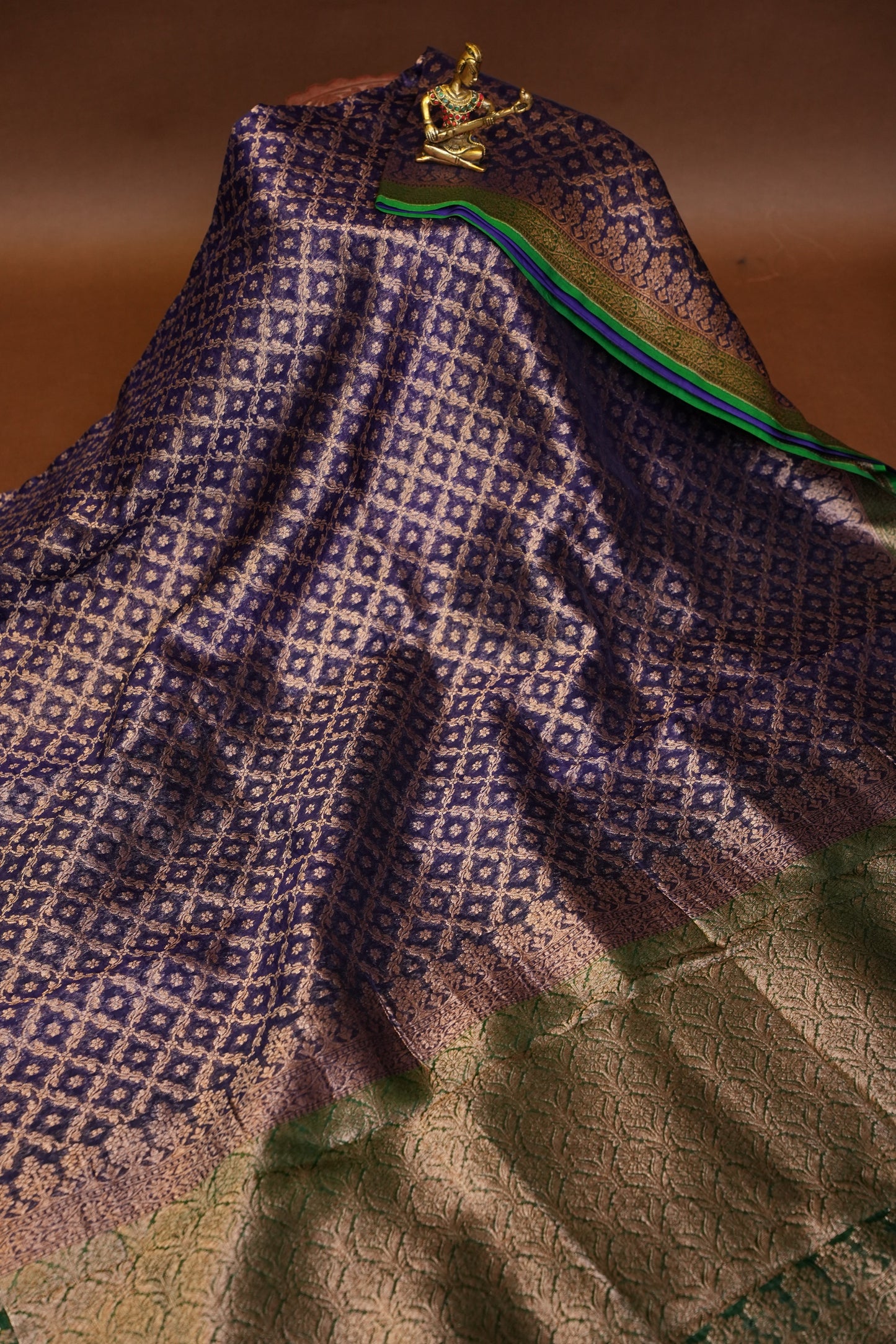 Pure Banarasi Organza(Kora) Silk Handloom Saree with Antique Zari Jaal – Navy Blue with Emerald Green Border | Silk Mark Certified