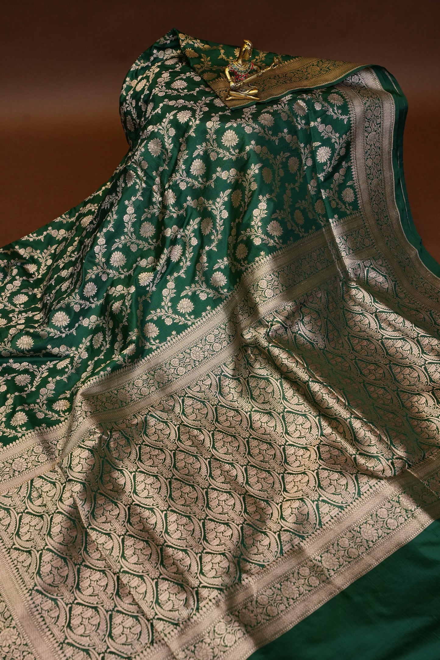 Pure Handloom Silk Katan Banaras Saree - Emerald Green|Silk Mark Certified