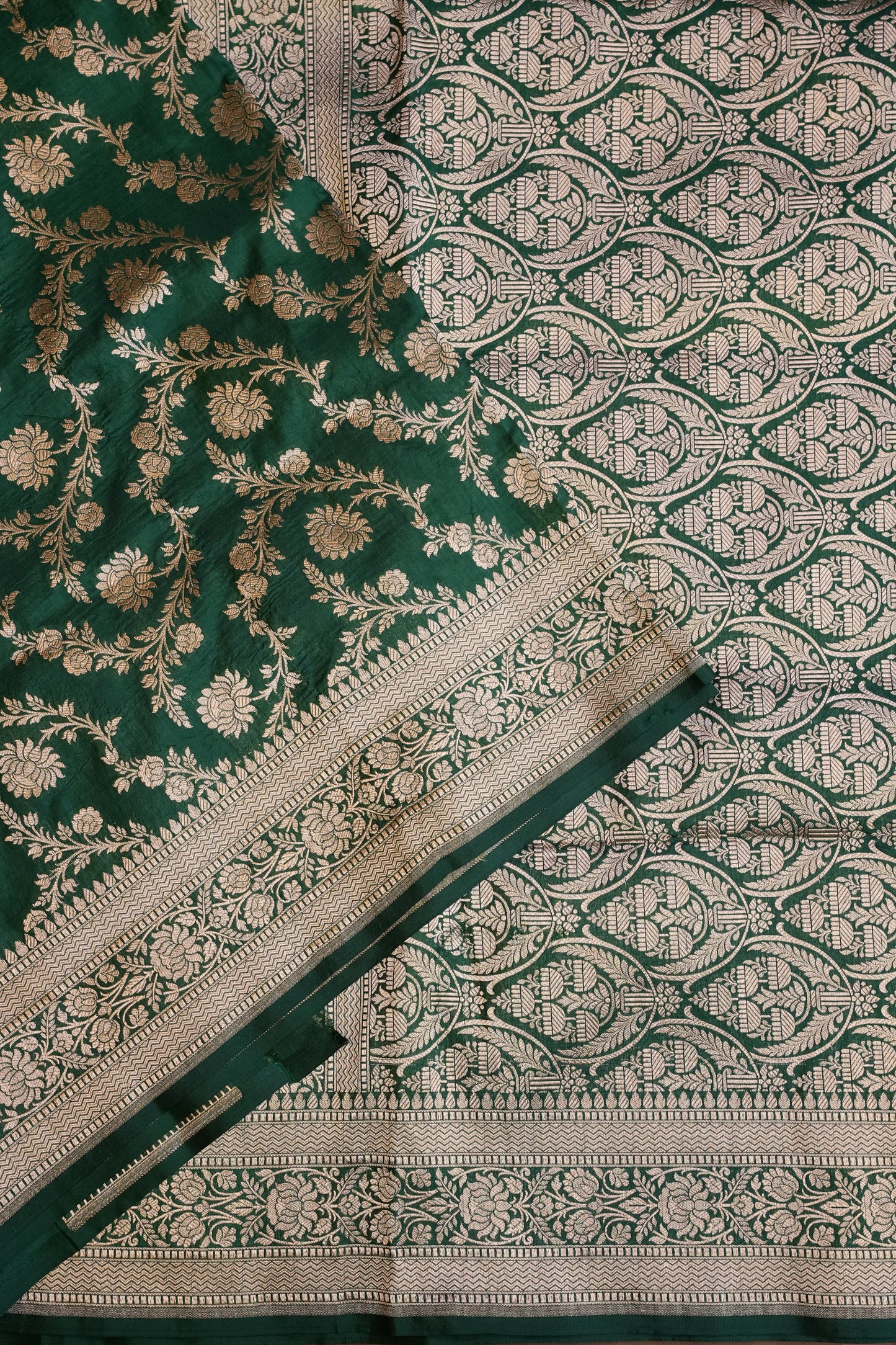 Pure Handloom Silk Katan Banaras Saree - Emerald Green|Silk Mark Certified