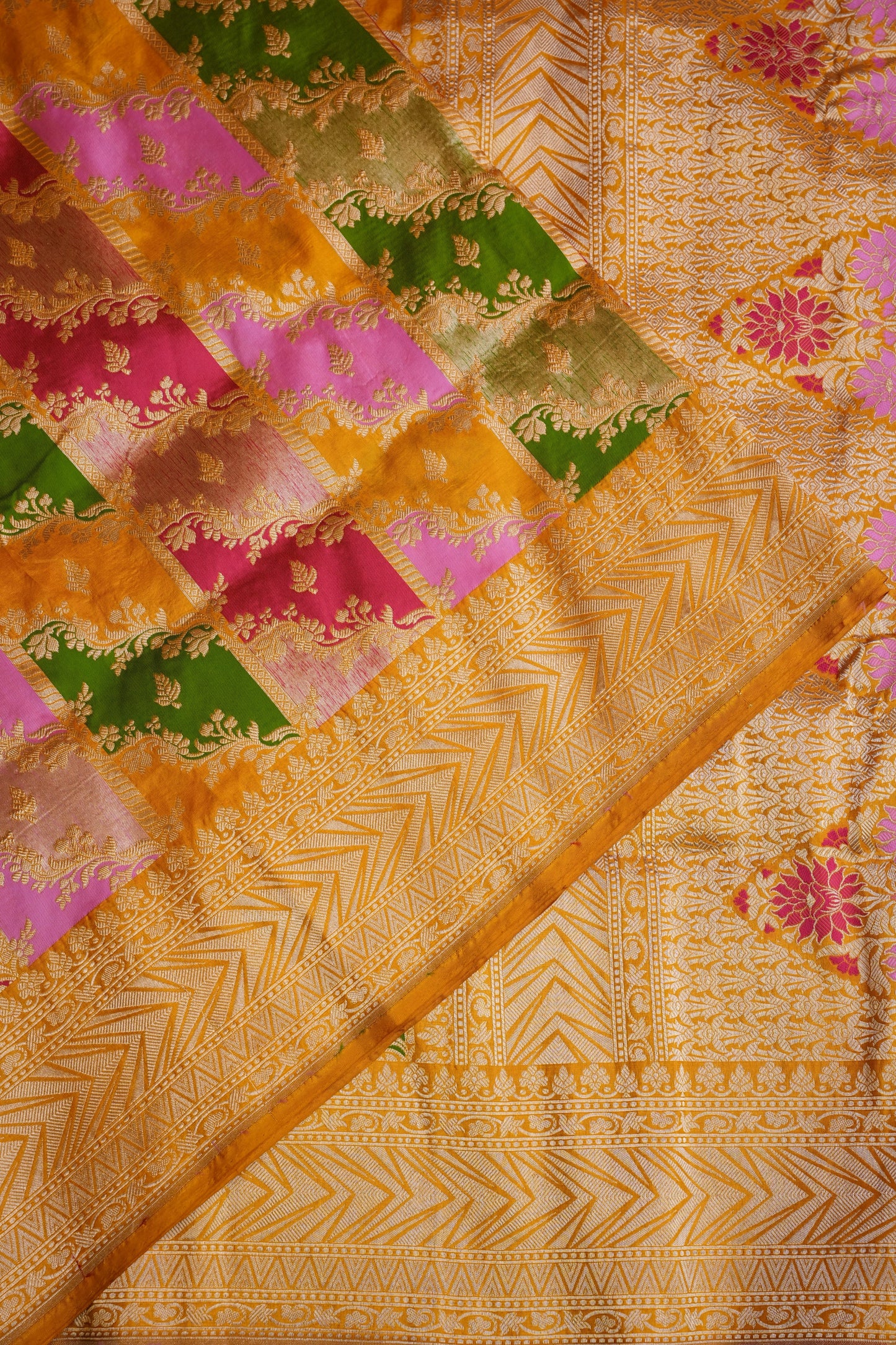 Rangkat Pure Silk Katan Banaras Saree - Yellow|Silk Mark Certified