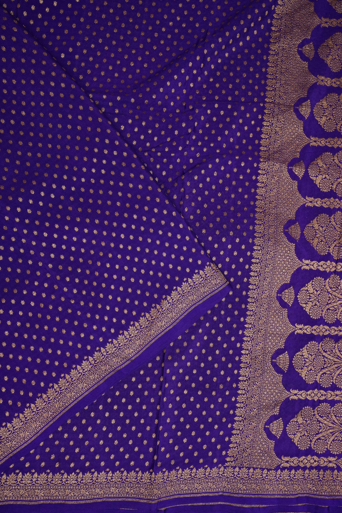 Pure Banarasi Georgette Saree – Royal Purple with Floral Jaal Pallu