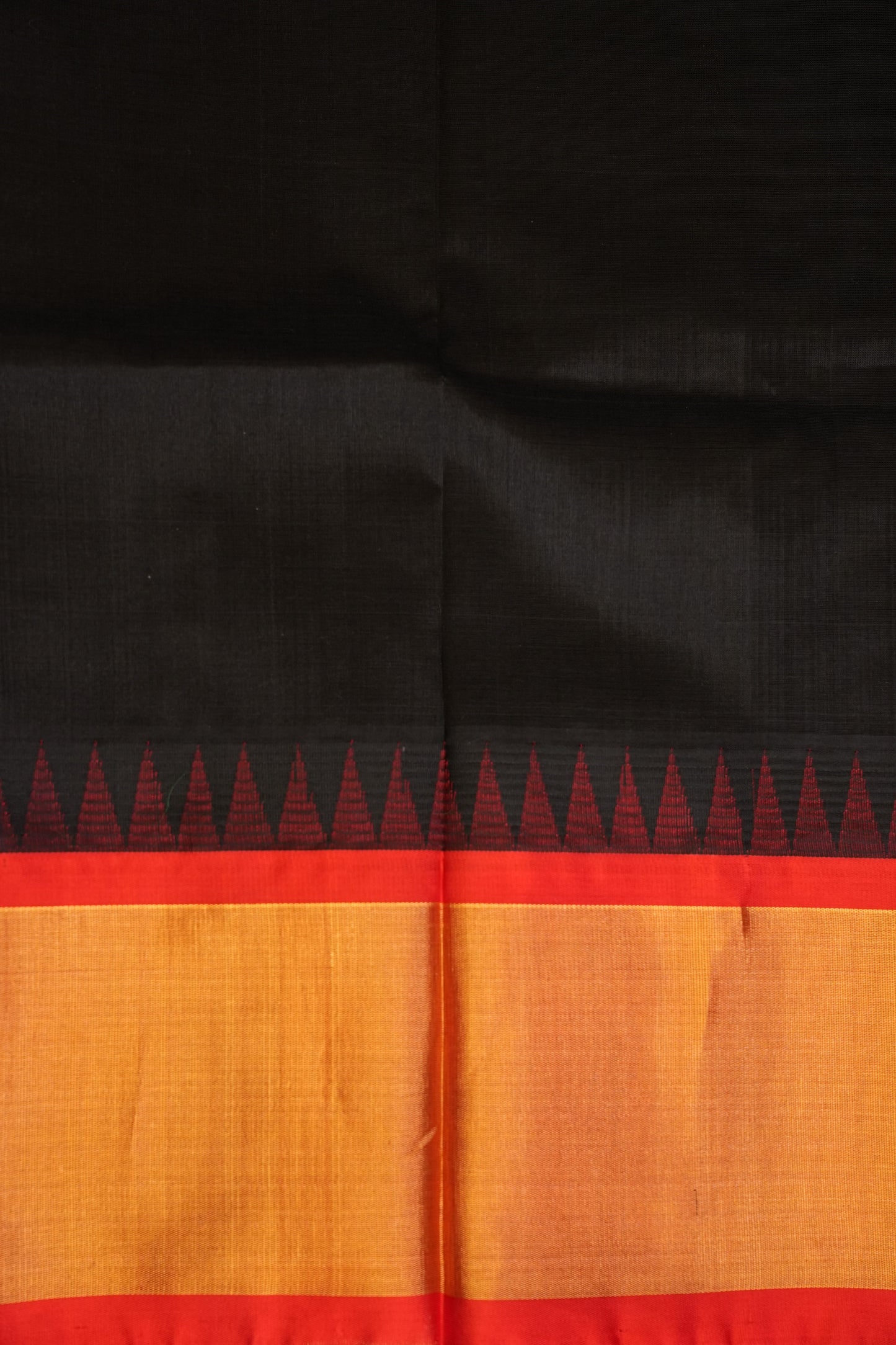 Pure Kuppadam Korvai Silk Cotton Pattu Saree-Black & Red