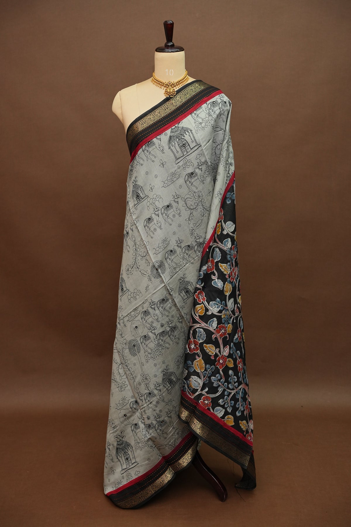 Chanderi Cotton Saree with Kalamkari Prints & Embroidered Pallu – Grey & Black