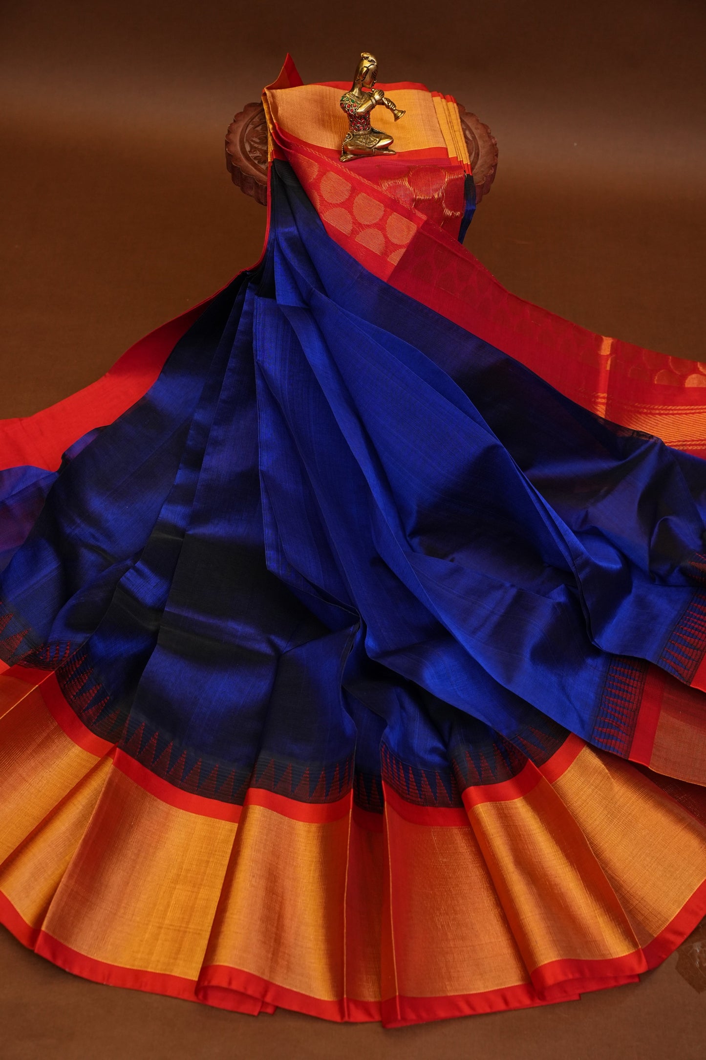 Pure Kuppadam Korvai Silk Cotton Pattu Saree-Royal Blue & Red