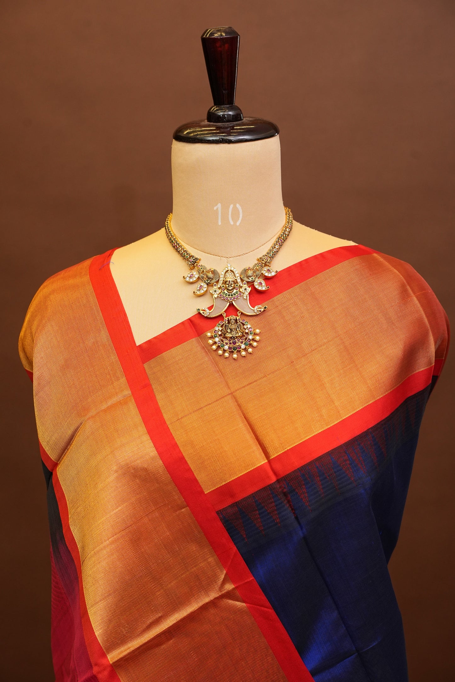 Pure Kuppadam Korvai Silk Cotton Pattu Saree-Royal Blue & Red