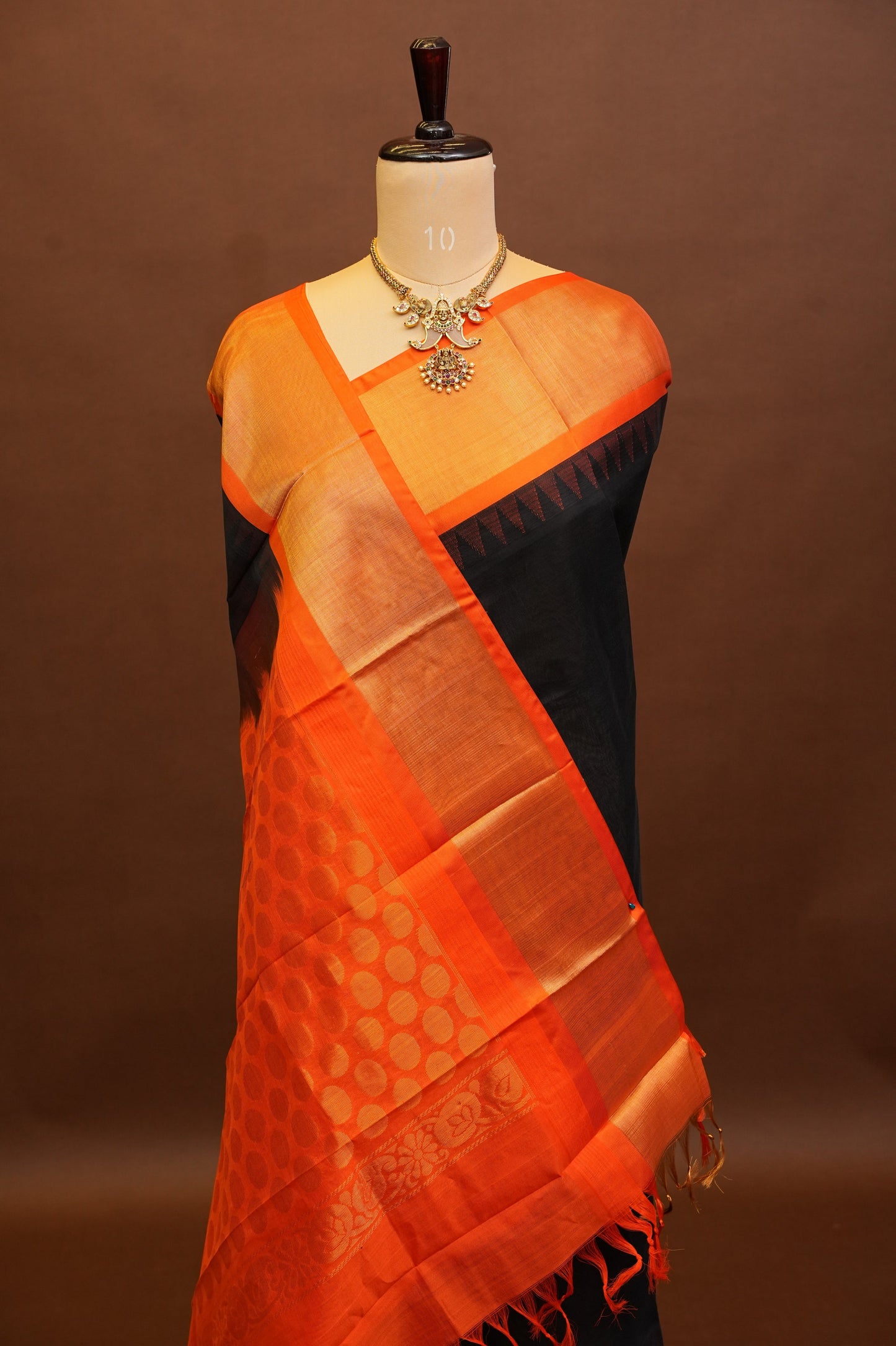 Pure Kuppadam Korvai Silk Cotton Pattu Saree-Black & Orange