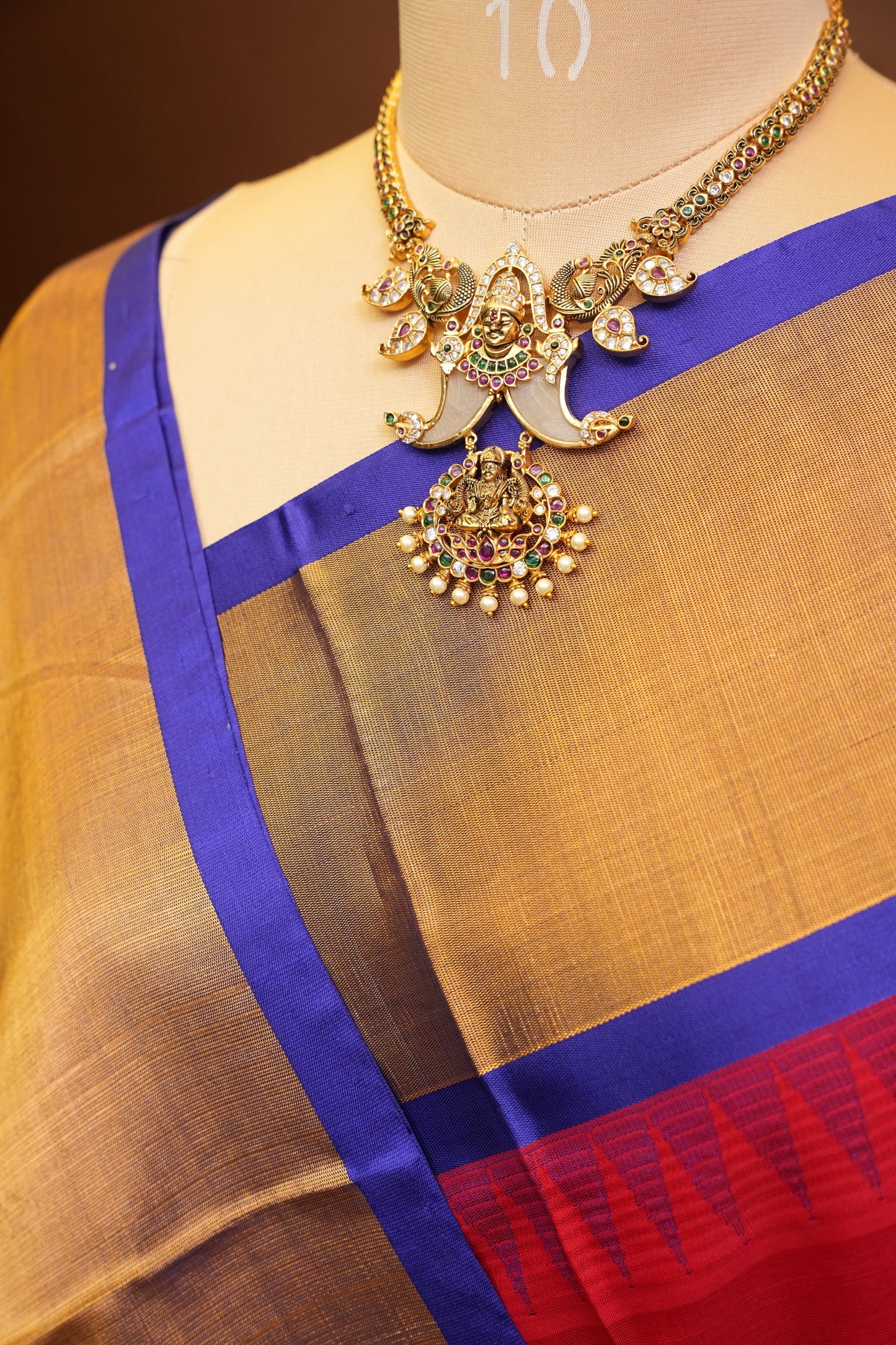 Pure Kuppadam Korvai Silk Cotton Pattu Saree-Red & Royal Blue