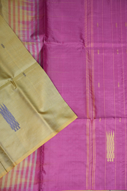 Vegan Saree with Temple Motifs & Contrast Magenta Pallu – Beige Gold
