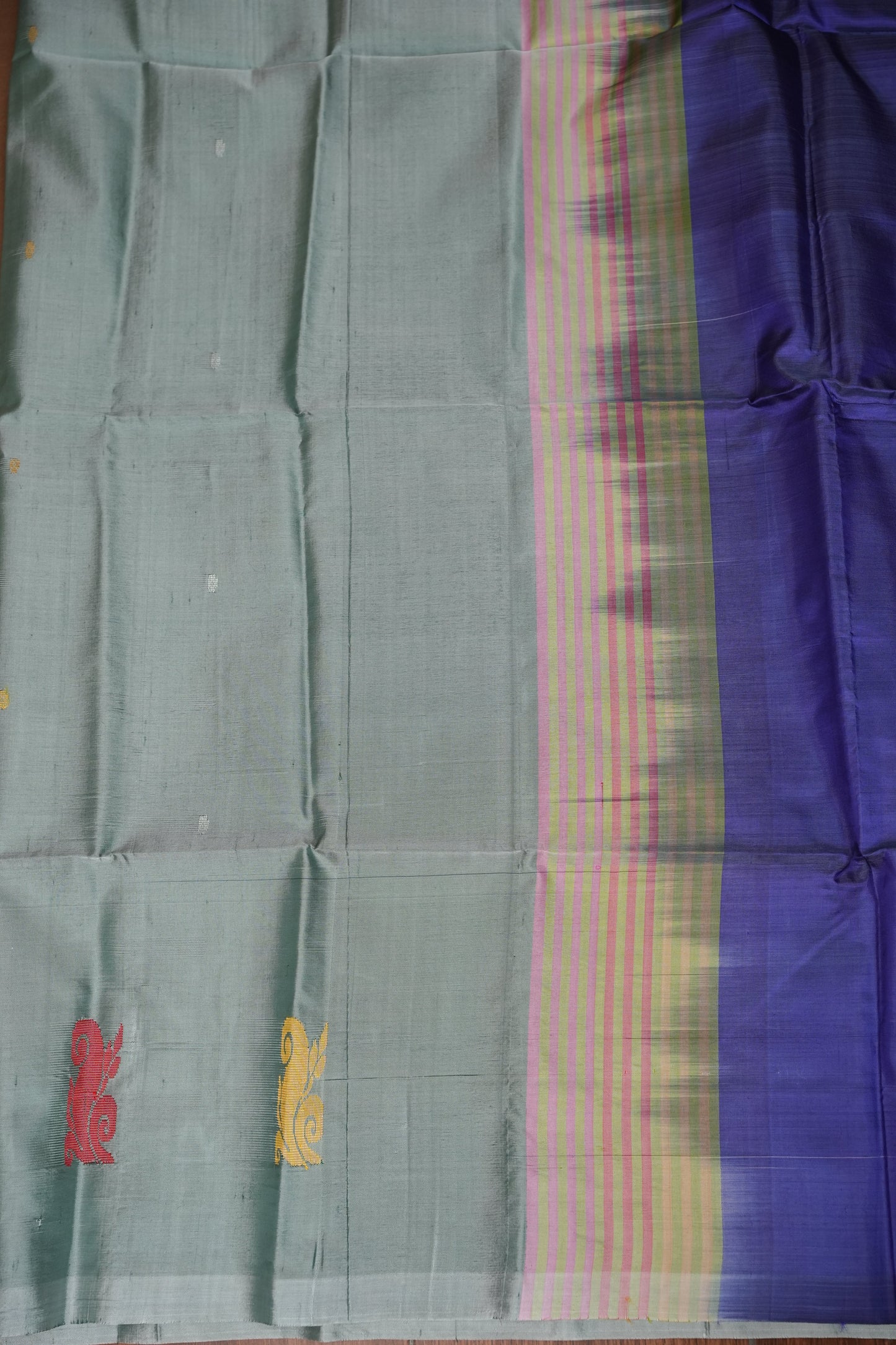 Vegan Saree with Temple Motifs & Contrast Royal Blue Pallu – Steel Blue