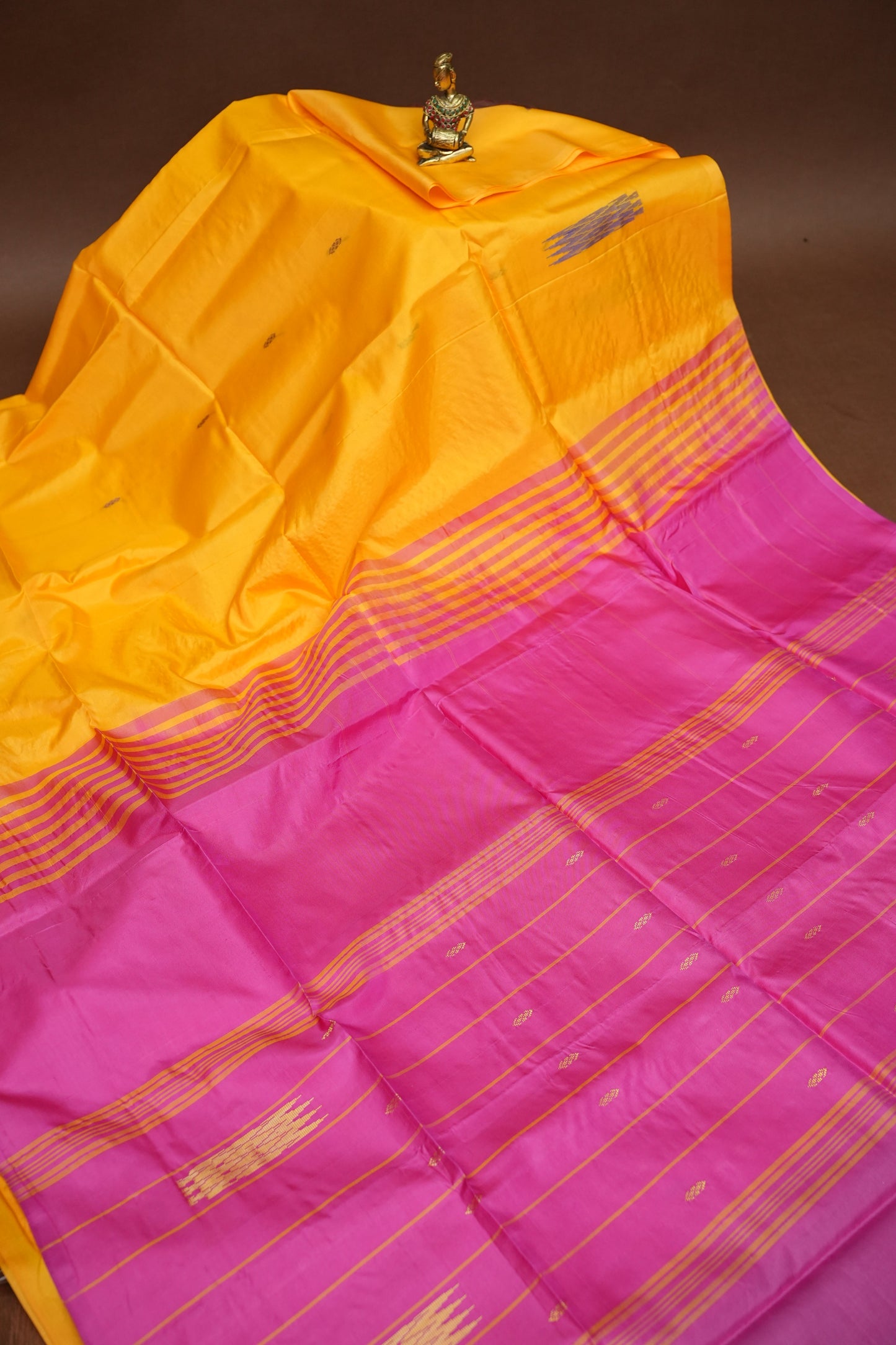 Vegan Saree with Contrast Pallu – Mustard Yellow & Pink