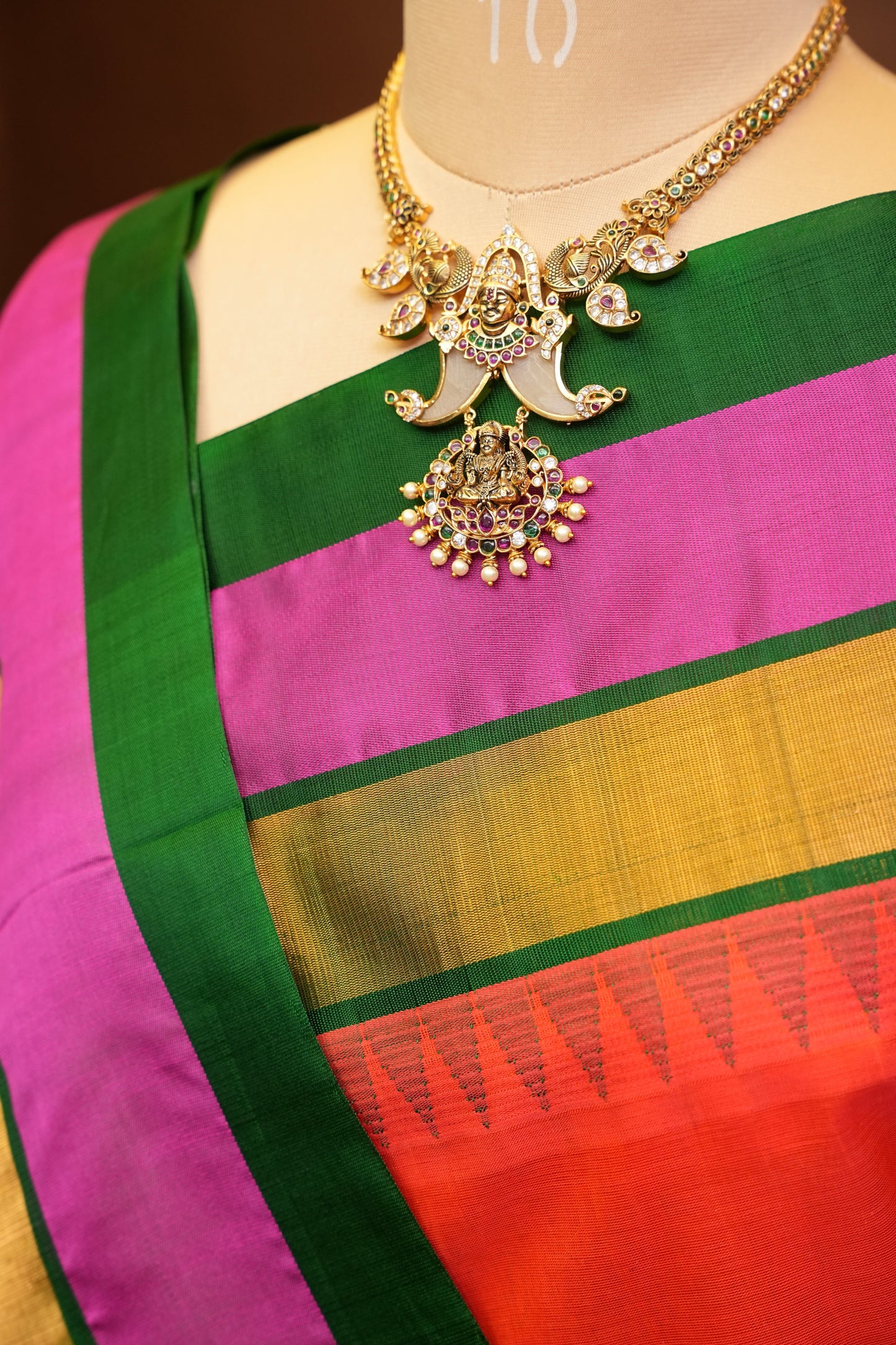 Pure Kuppadam Korvai Silk Cotton Pattu Saree-Orange & Green