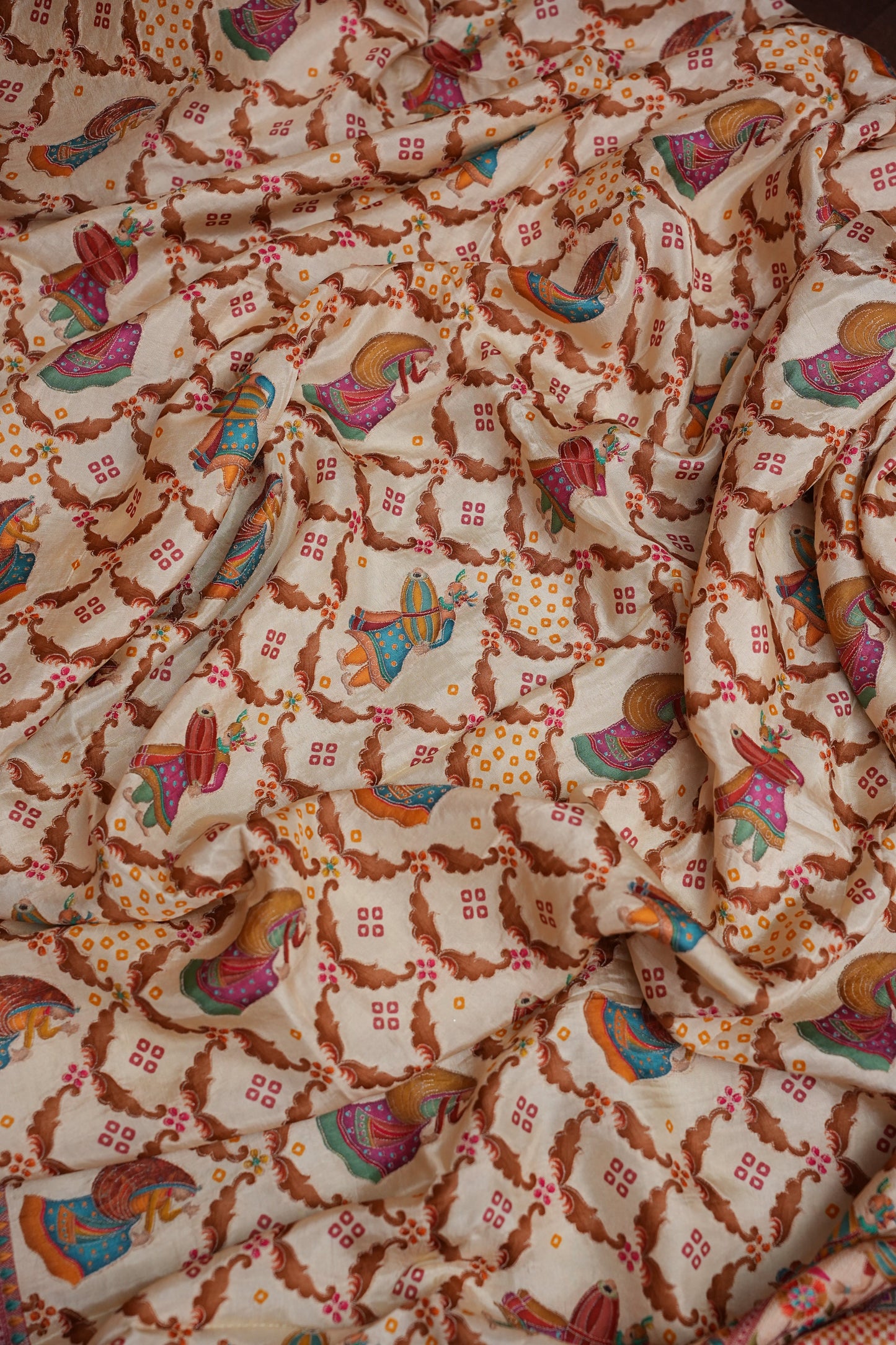 Kashmiri Pashmina Banarasi Story Telling Saree - Ivory