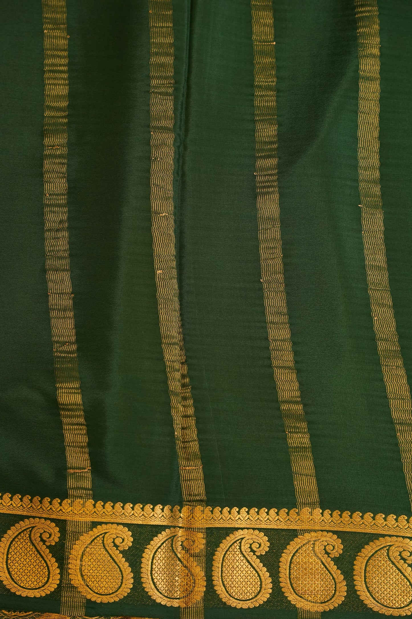 Plain Pure Crepe Mysore Silk Saree in Royal Blue With Bottle Green Blouse & Pallu