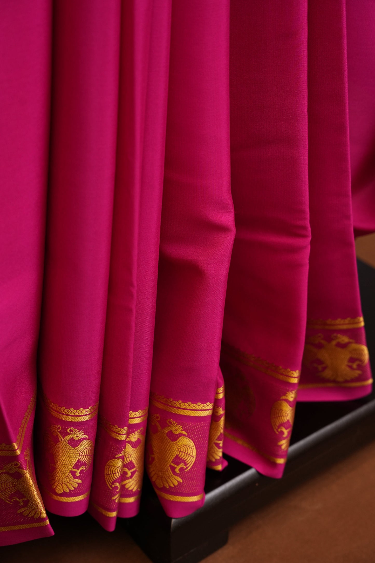 Plain Pure Crepe Mysore Silk Saree in HotPink With Gandaberunda Border