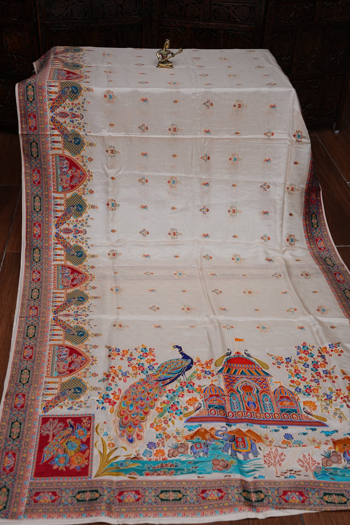 Kashmiri Pashmina Banarasi Story Telling Saree - Ivory