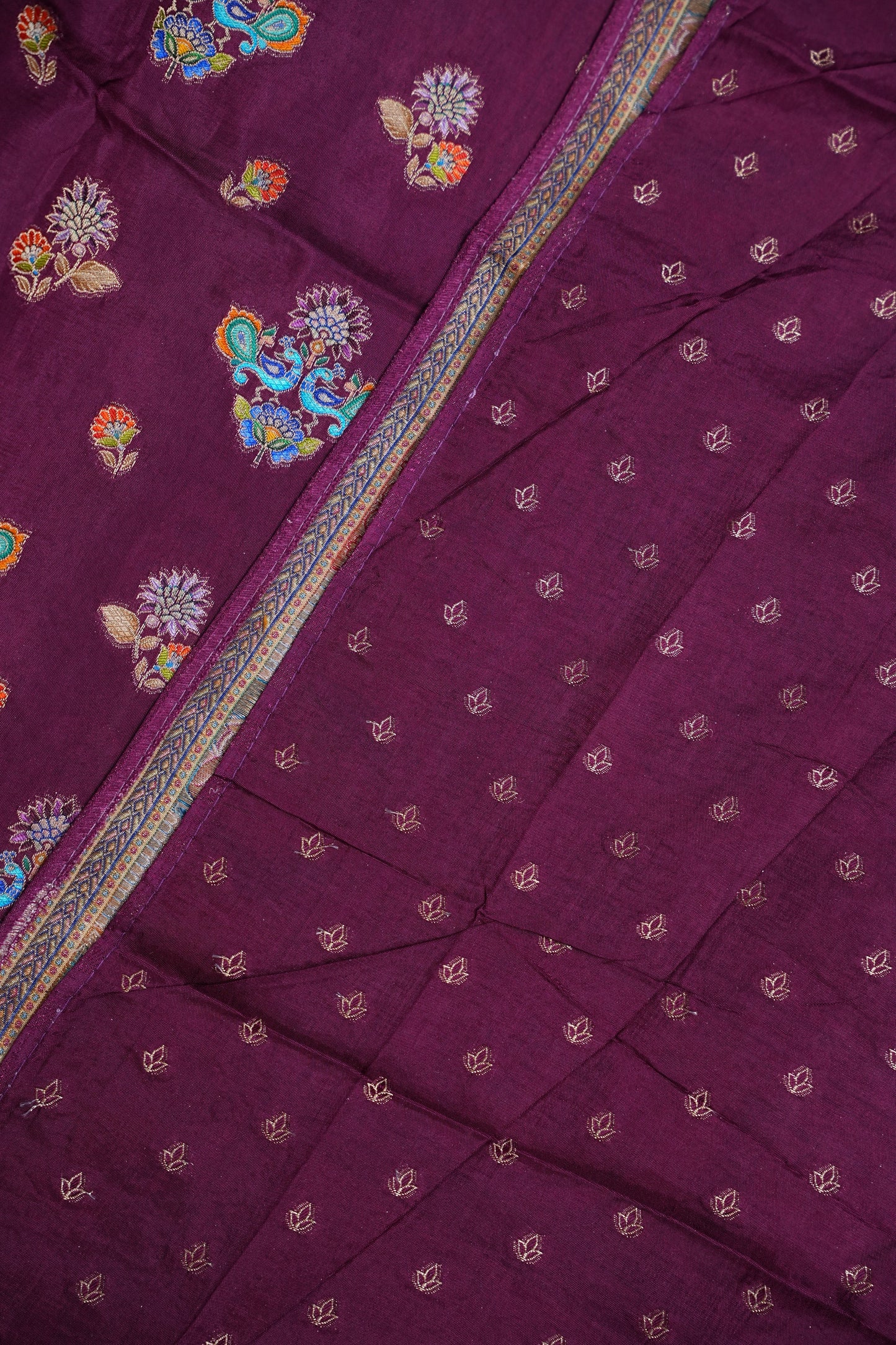 Kashmiri Pashmina Banarasi Story Telling Saree - Wine