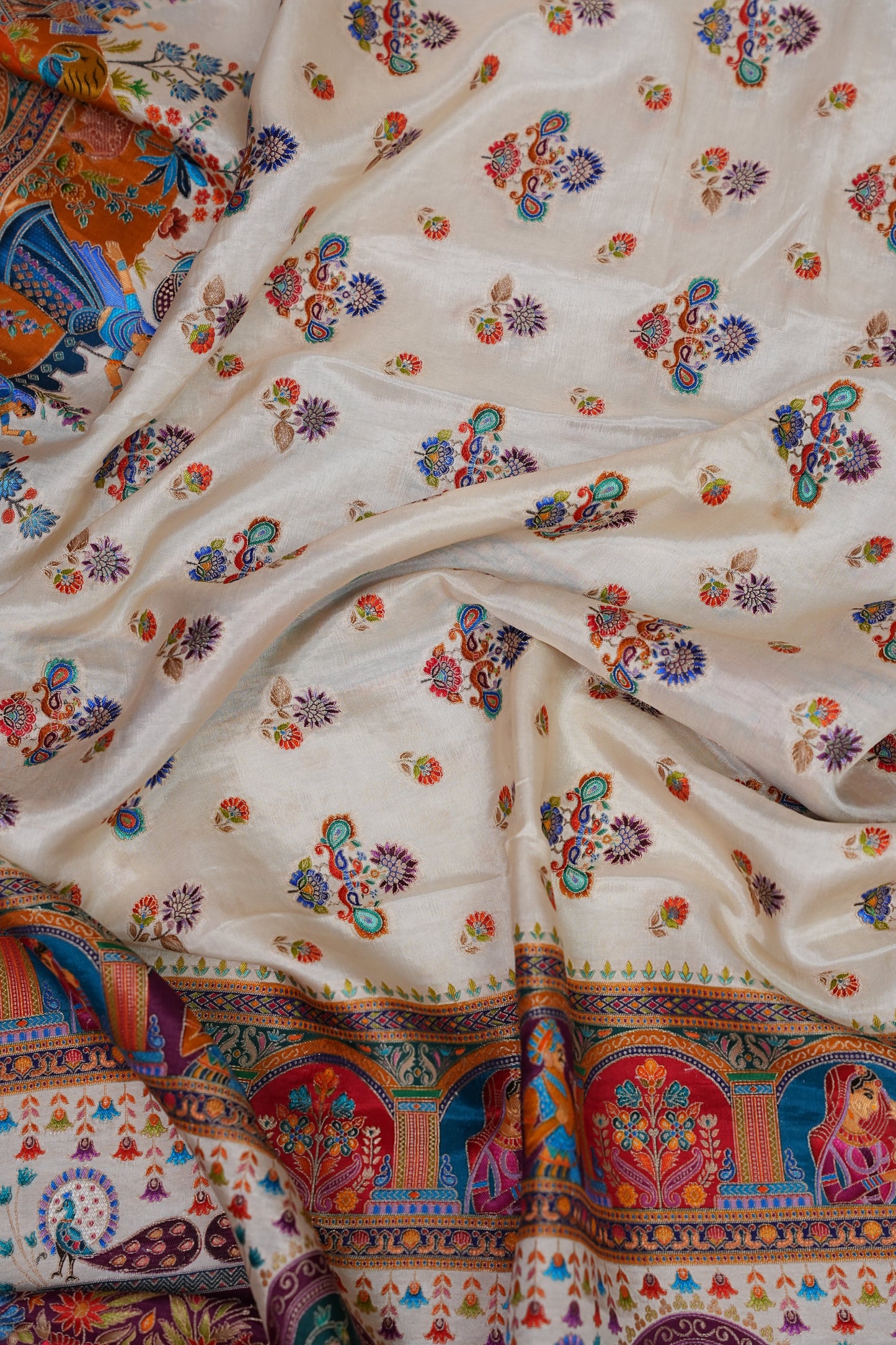 Kashmiri Pashmina Banarasi Story Telling Saree - Ivory Shade