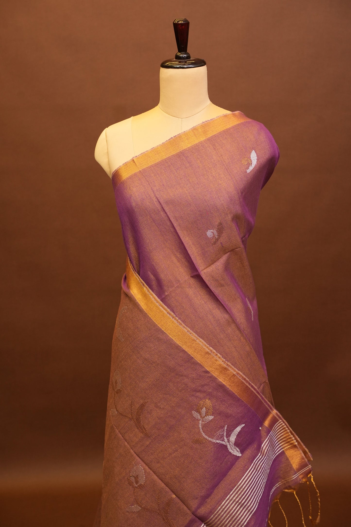 Tissue Linen Saree with Tassles - Onion Pink