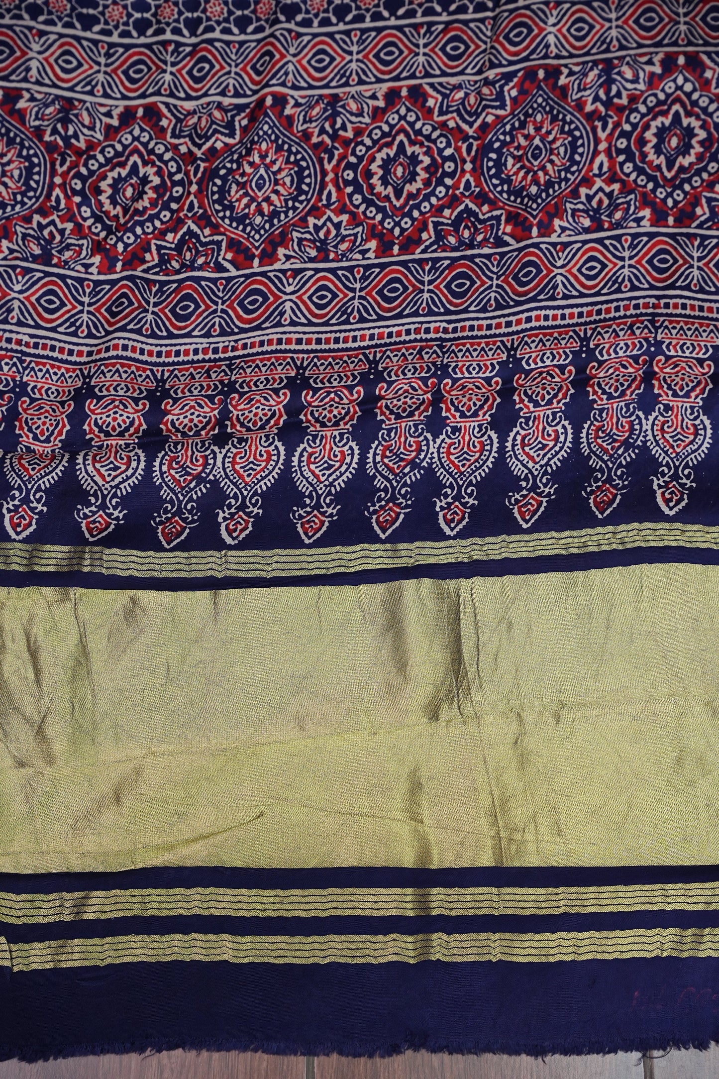 Modal Bhandini Garchola Blue
