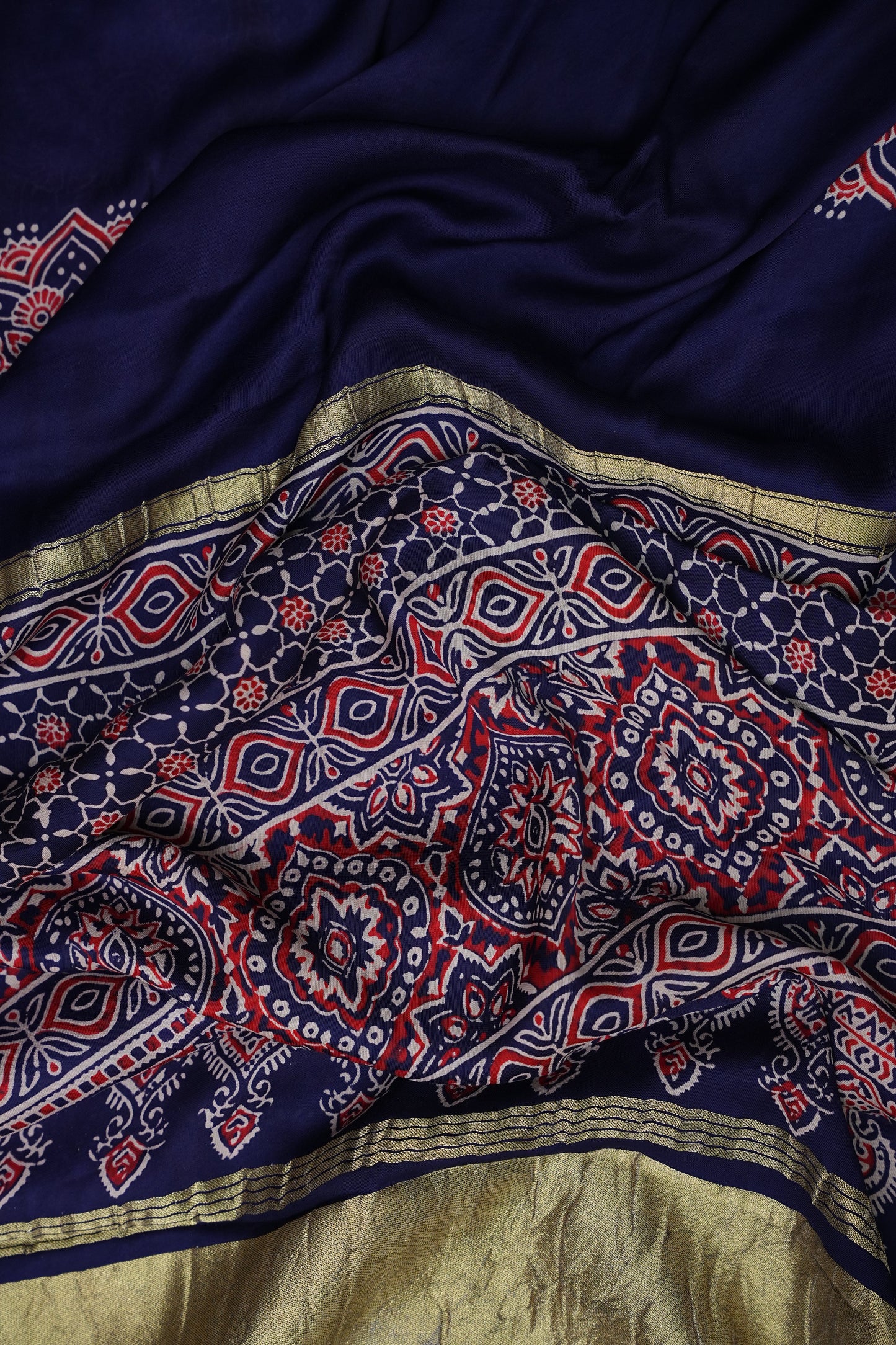 Modal Bhandini Garchola Blue