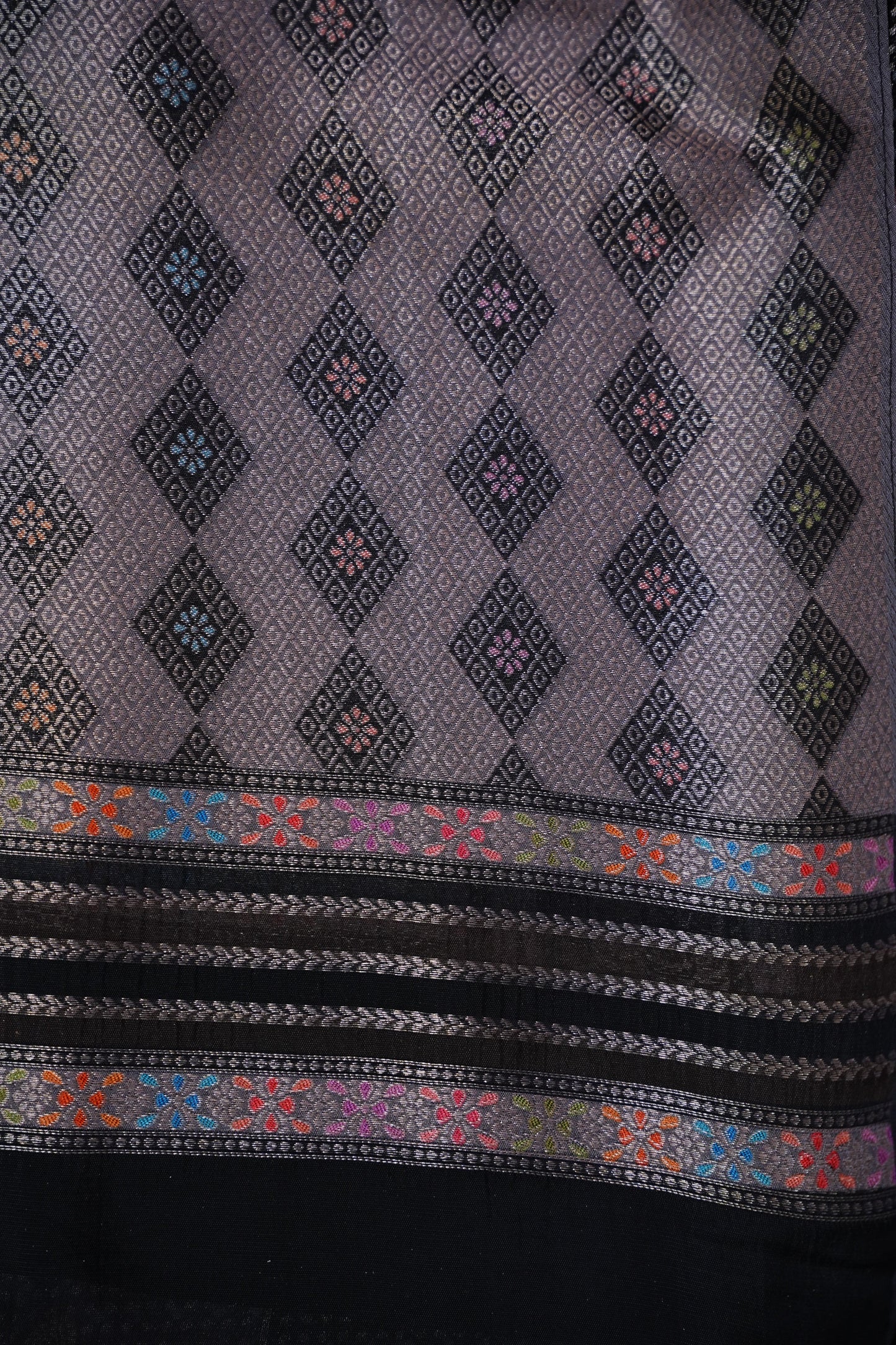 Kashmiri Pashmina Mellow Tissue Banarasi Saree - Black