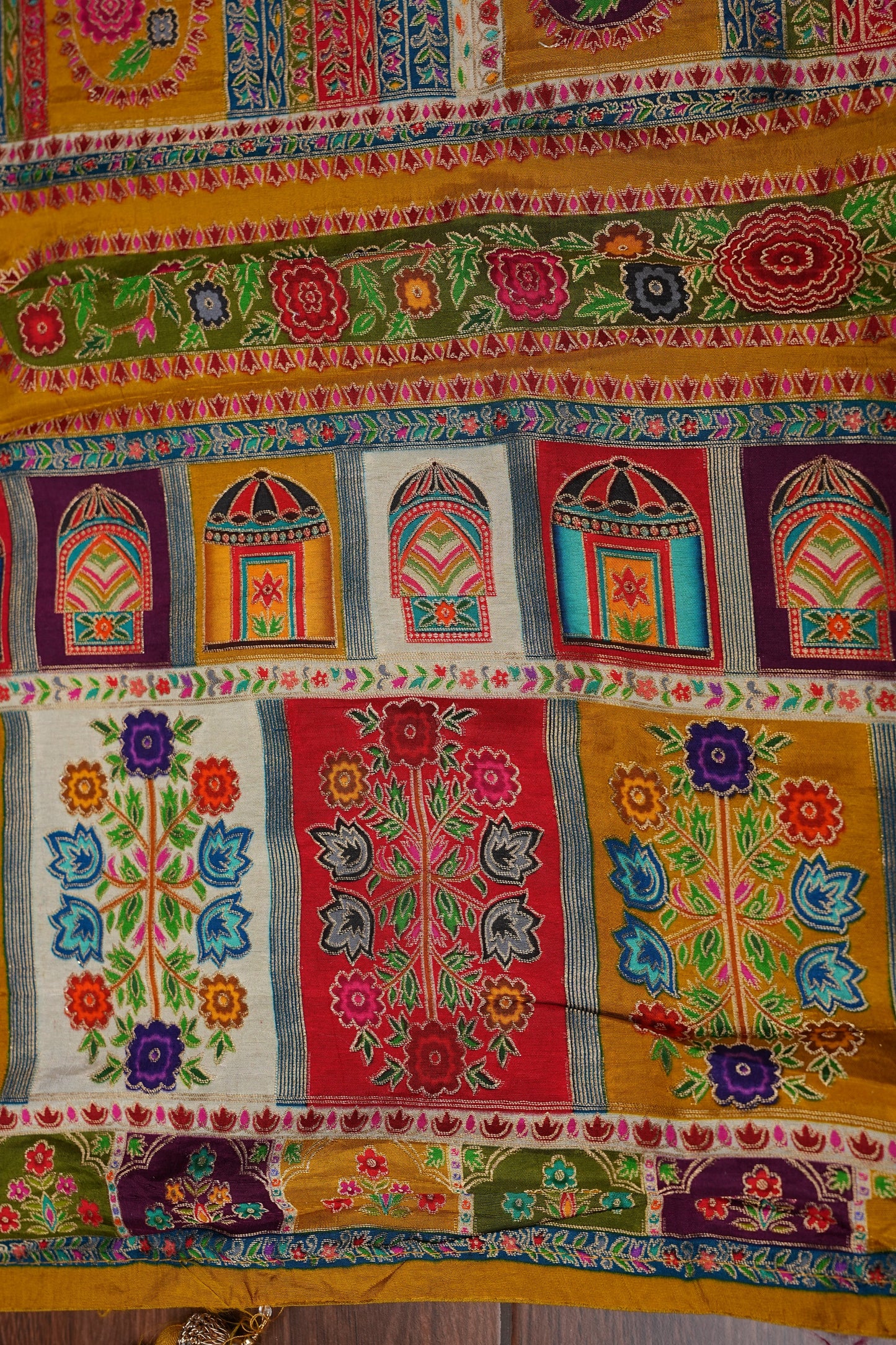 Kashmiri Pashmina Story Telling Banarasi Saree - Multicolor on Yellow
