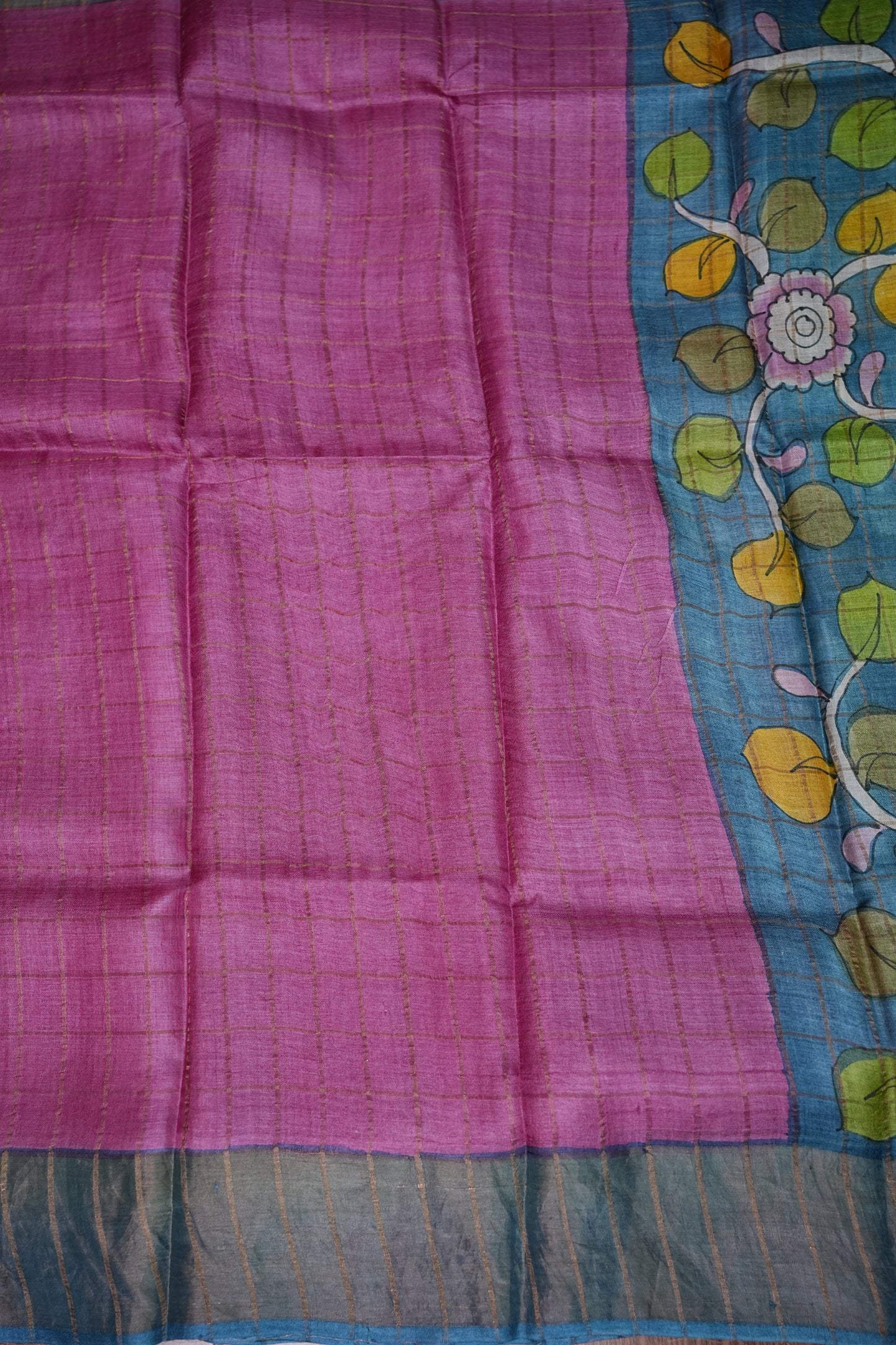 Premium Hand-Painted Tussar Silk Saree – Magenta Pink with Artistic Floral Pallu