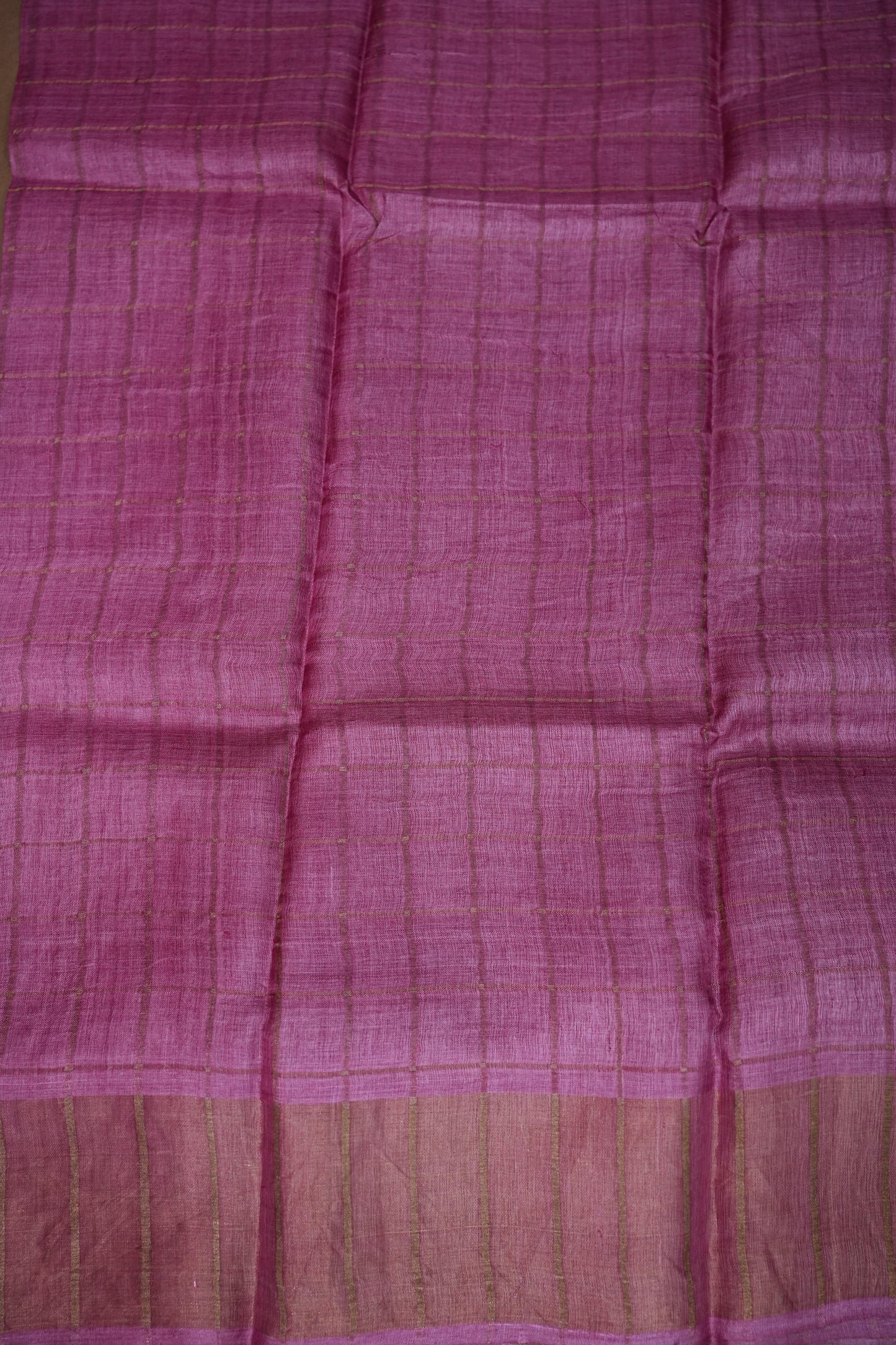 Premium Hand-Painted Tussar Silk Saree – Magenta with Mustard Yellow Lotus Pallu