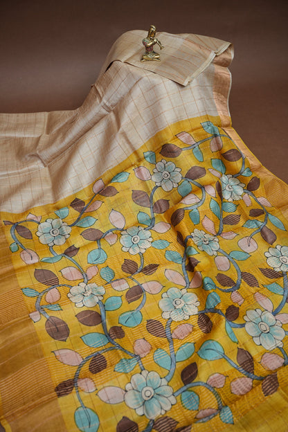 Premium Hand-Painted Tussar Silk Saree – Ivory with Mustard Floral Pallu